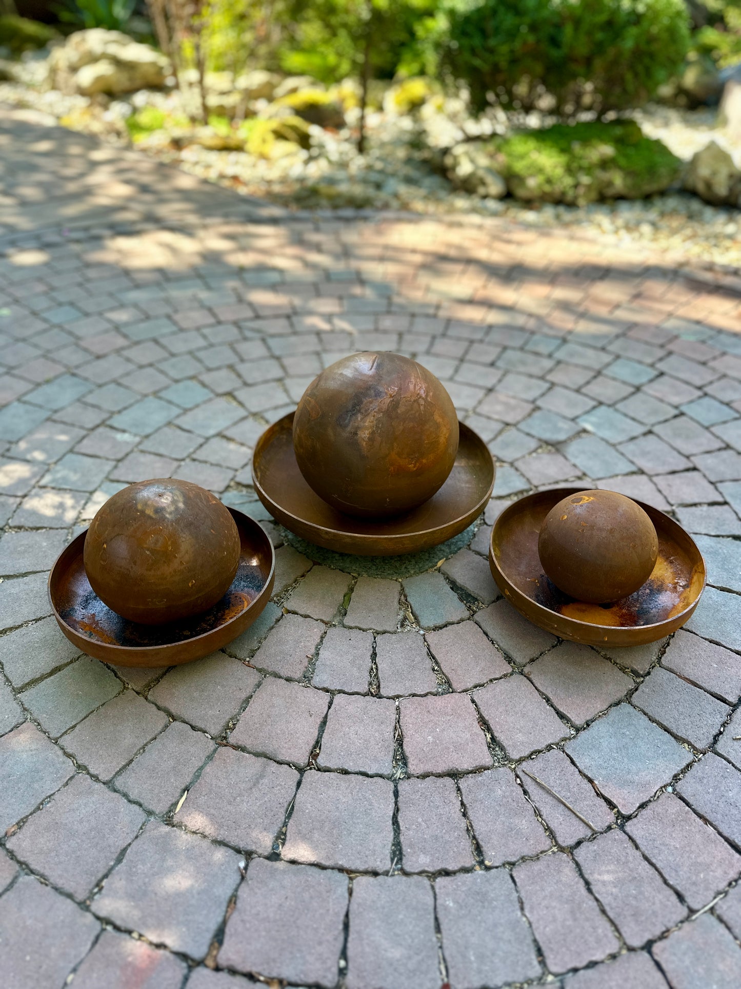 Minimalistic Lotus Flowers Set of 3 - Rusty Metal Garden Sculpture - Add Zen to Your Home or Outdoor Garden Decor