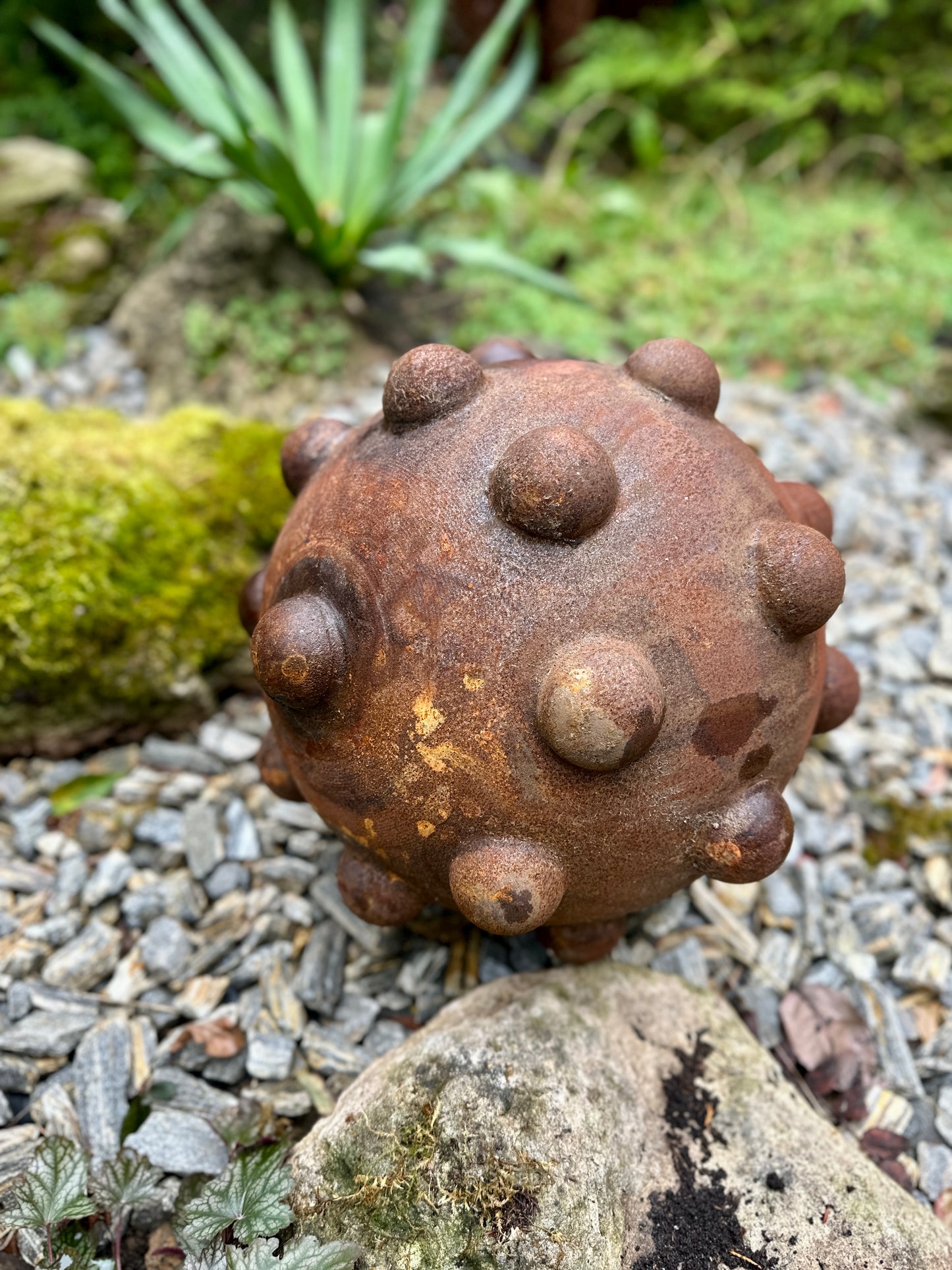 16” Rusty Metal Sphere Sculpture for Garden Decor Modern Weathered Steel Ball for Patio Lawn and Outdoor Art Display
