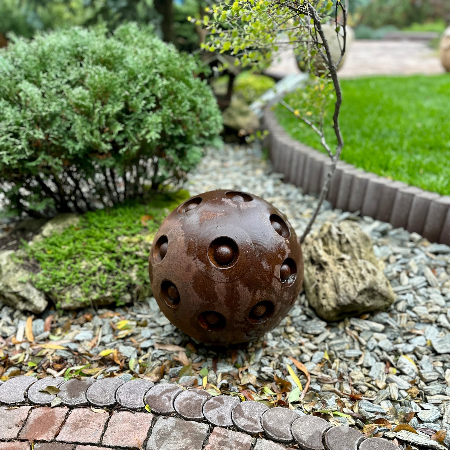 14” Rusty Metal Sphere Sculpture Modern Garden Decor Weathered Steel Ball Artistic Outdoor Ornament for Lawn Patio or Landscape Accent