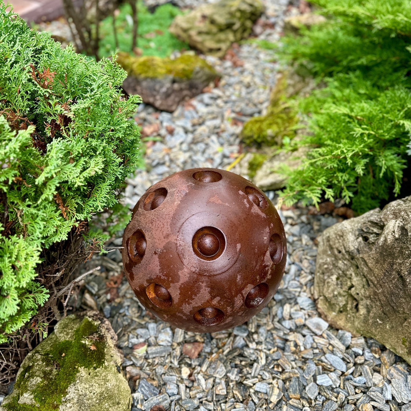 14” Rusty Metal Sphere Sculpture Modern Garden Decor Weathered Steel Ball Artistic Outdoor Ornament for Lawn Patio or Landscape Accent