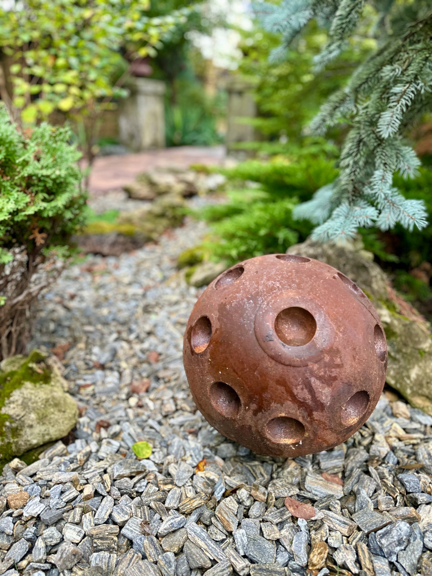 14” Rusty Metal Sphere Sculpture Modern Garden Decor Weathered Steel Ball Artistic Outdoor Ornament for Lawn Patio or Landscape Accent