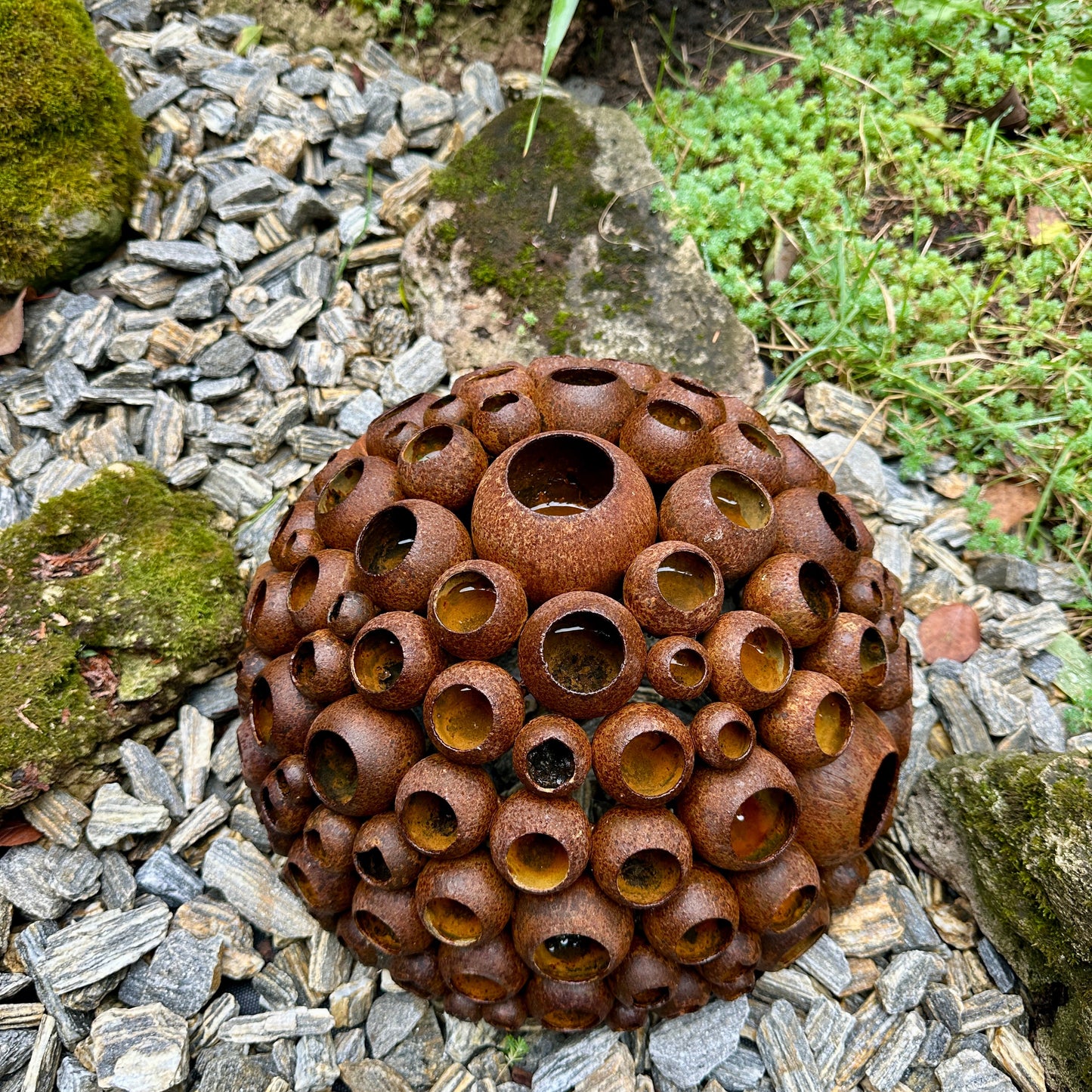 Rusty Metal Anthill Sculpture β Rain Catcher Garden Decor | Bee & Butterfly Water Station | Rustic Outdoor Yard Art