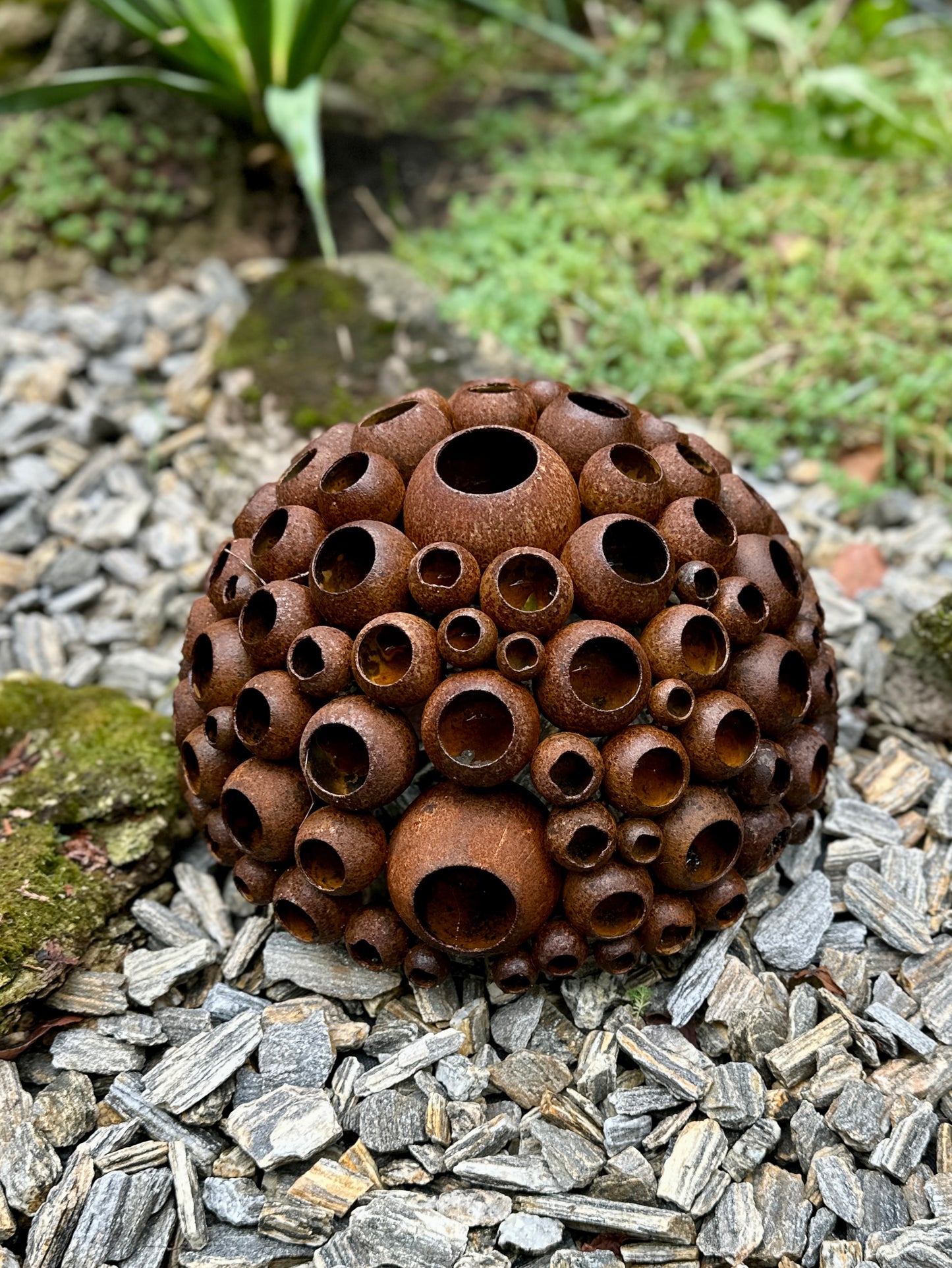 Rusty Metal Anthill Sculpture β Rain Catcher Garden Decor | Bee & Butterfly Water Station | Rustic Outdoor Yard Art