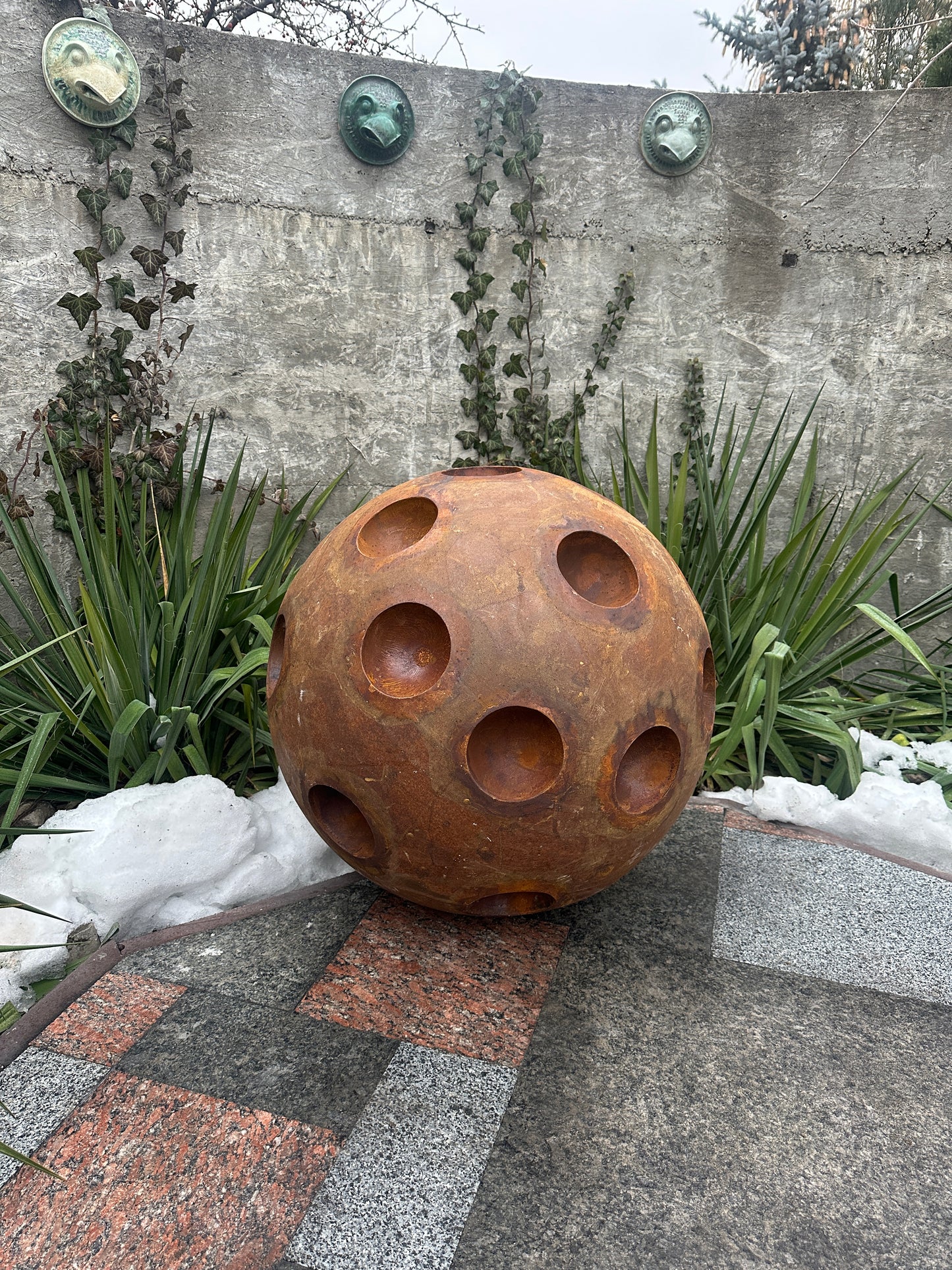 27" Rusty Metal Sphere Sculpture, Large Garden Orb, Modern Yard Art, Weathered Steel Ball, Rustic Outdoor Decor, Landscape Focal Accent