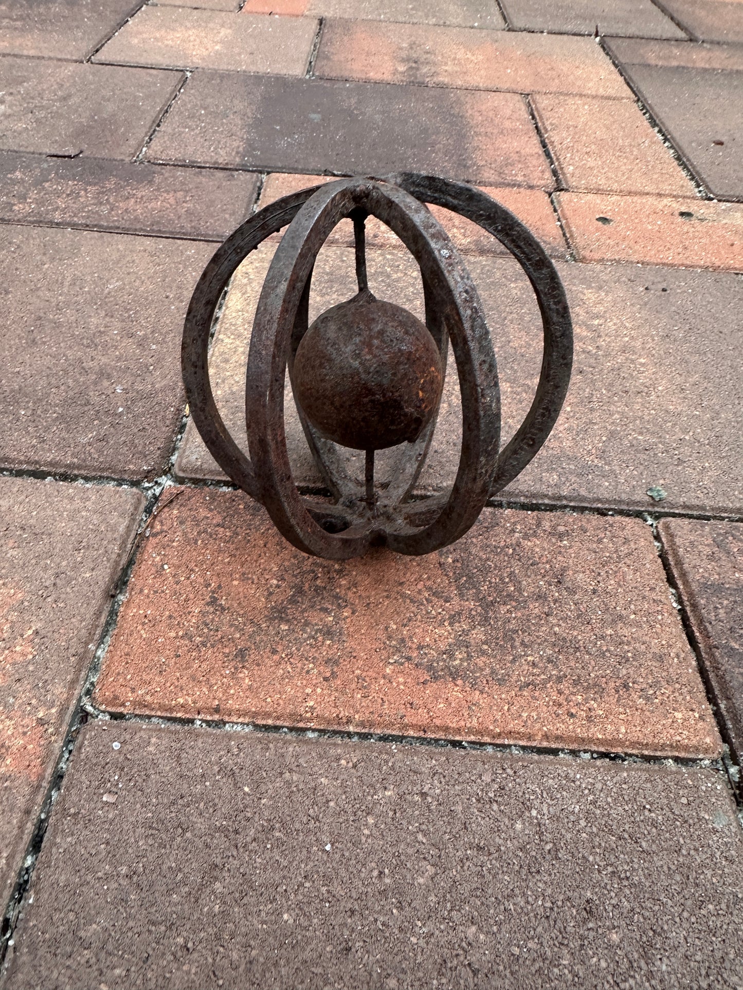 Rusty Metal 5’’ Sphere Outdoor Garden Decor