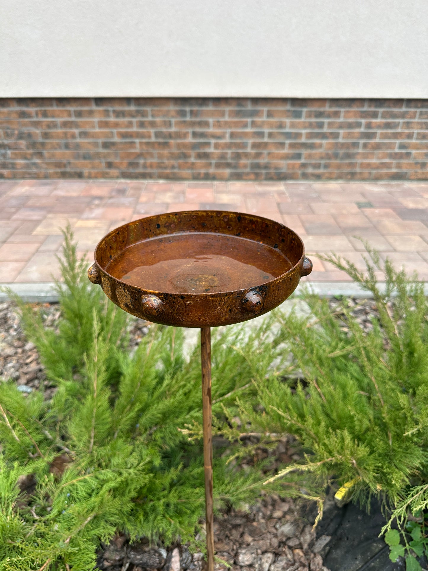 Metal rain catchers, 8” Rusty metal flower garden stakes, Bird bath outdoor garden decor