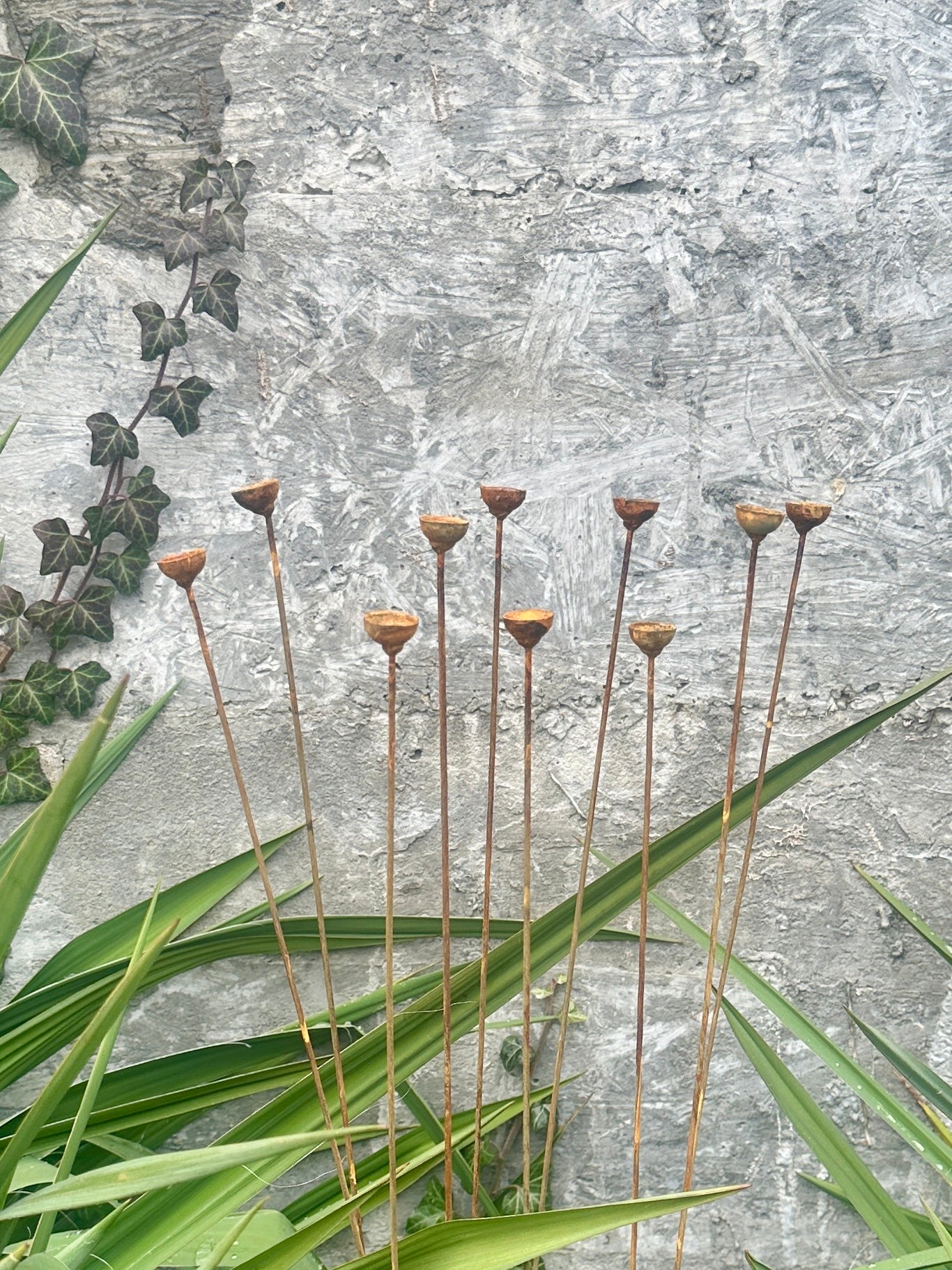 Rusty flowers set of 10, Tiny Metal Flower garden decor, Metal garden decor, metal yard art, outdoor metal decor, Rusty metal garden decor