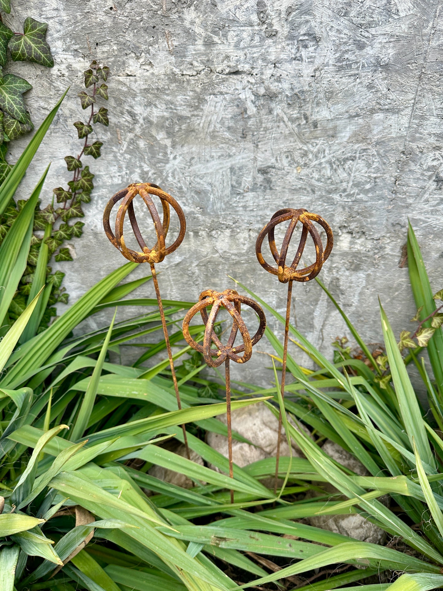 Modern Minimalist Garden Stakes, Rusty Metal Outdoor Decor, Unique Landscape Accents, Metal Yard Art, Industrial Garden Sculpture