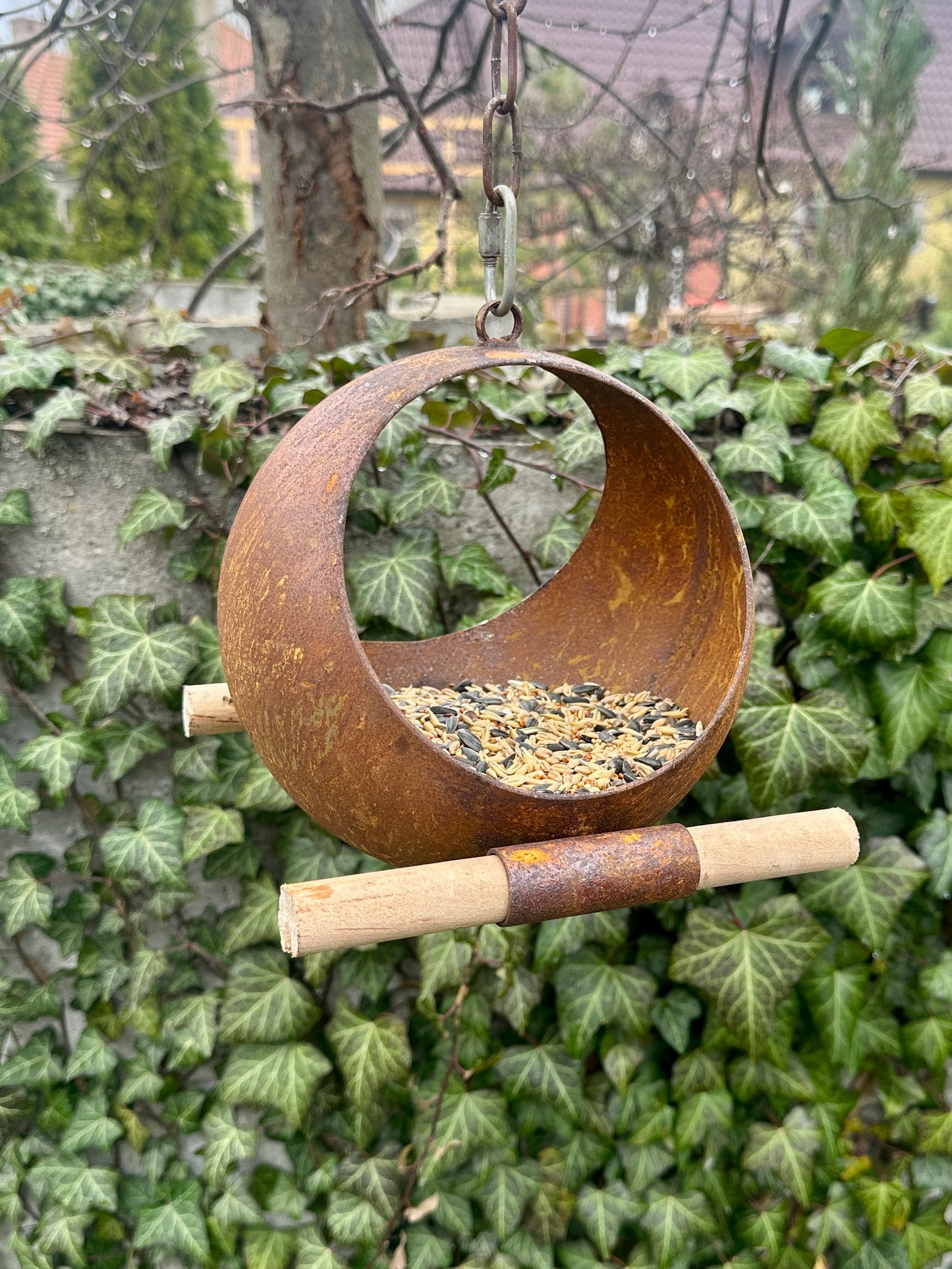 Rusty Bird Feeder, Modern Rusty Metal Bird Feeders, Bird Snack Bowl, Outdoor Garden Decor, Bird Perch, Metal Garden Decor, Yard Art