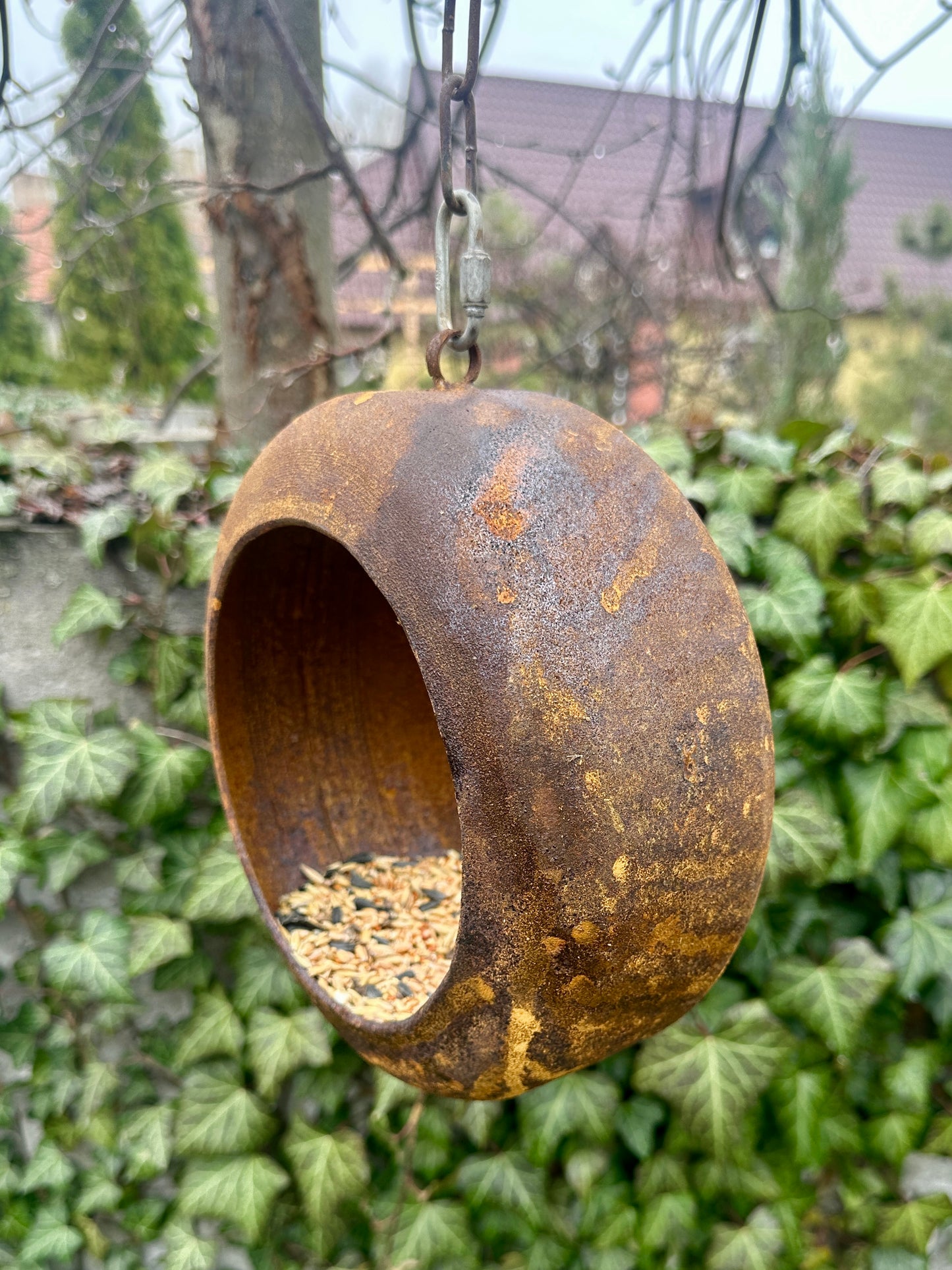 Rusty Bird Feeder, Modern Rusty Metal Bird Feeders, Bird Snack Bowl, Outdoor Garden Decor, Bird Perch, Metal Garden Decor, Yard Art