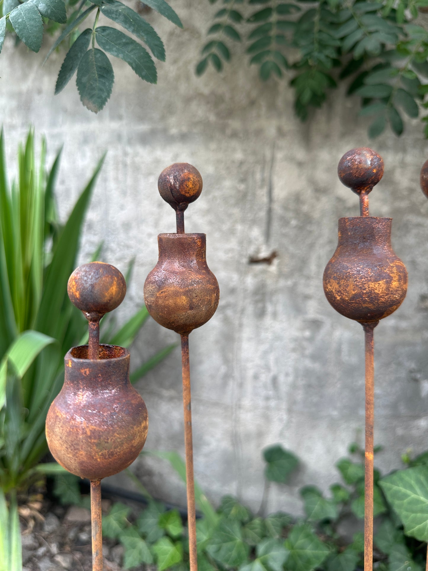 Set of 6 Rusty Metal Flowers, Garden Decorations, Handmade Outdoor Decor for Backyards, Rustic Landscaping, Garden Art, Bee Butterfly Cups
