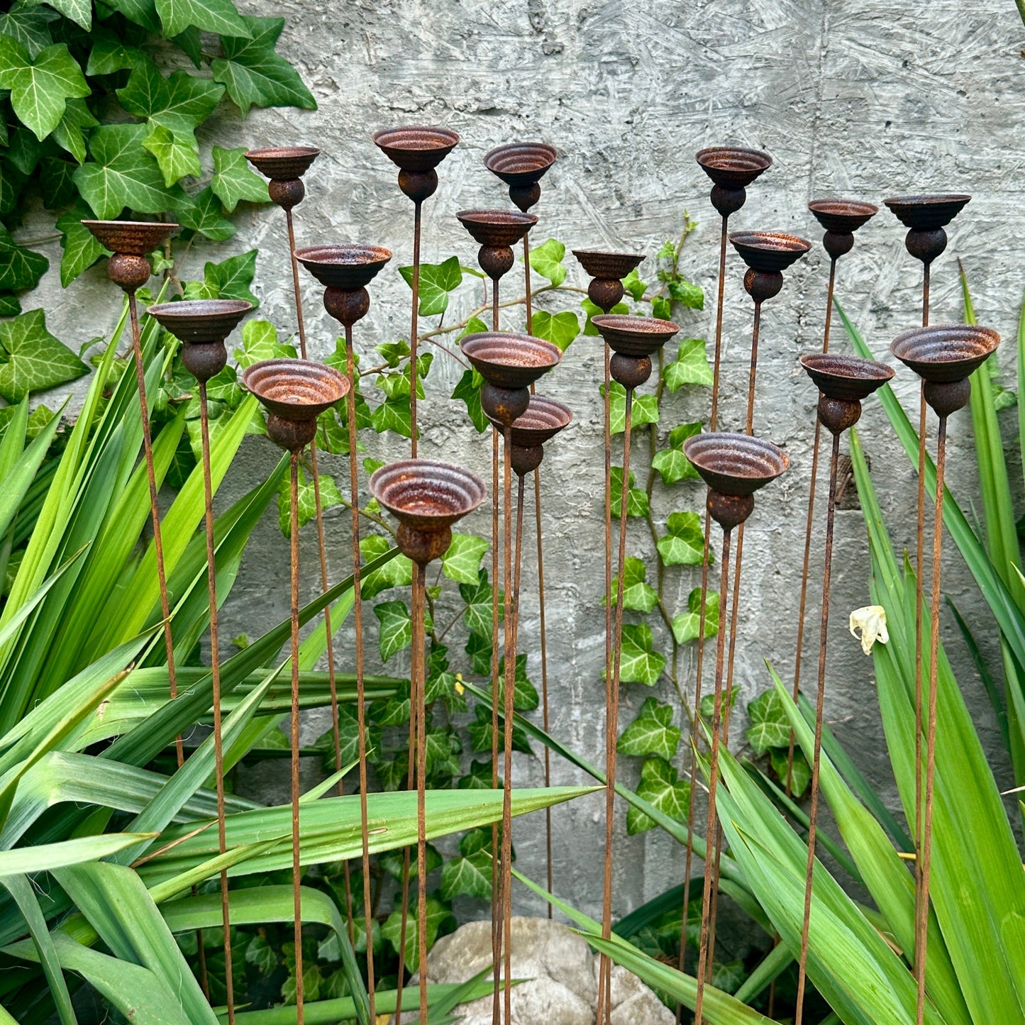 Rusty flowers set of 20, Flowers garden decor, Metal garden decor, metal yard art, Rusty metal rain catchers