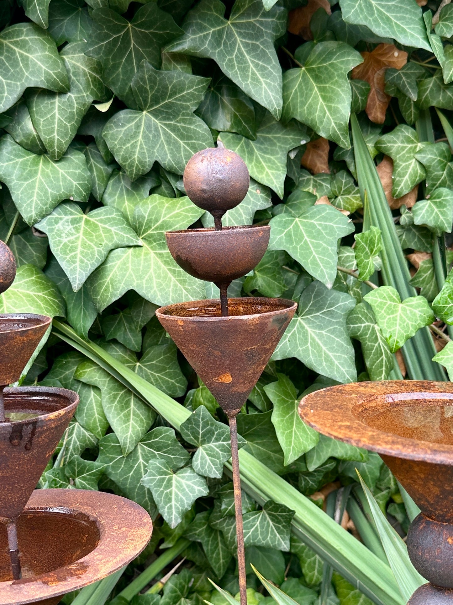 Set of 3 Rusty Metal Flowers, Handmade Outdoor Decor for Backyards, Rustic Landscaping, Garden Art, Bee Butterfly Cups (Copy)