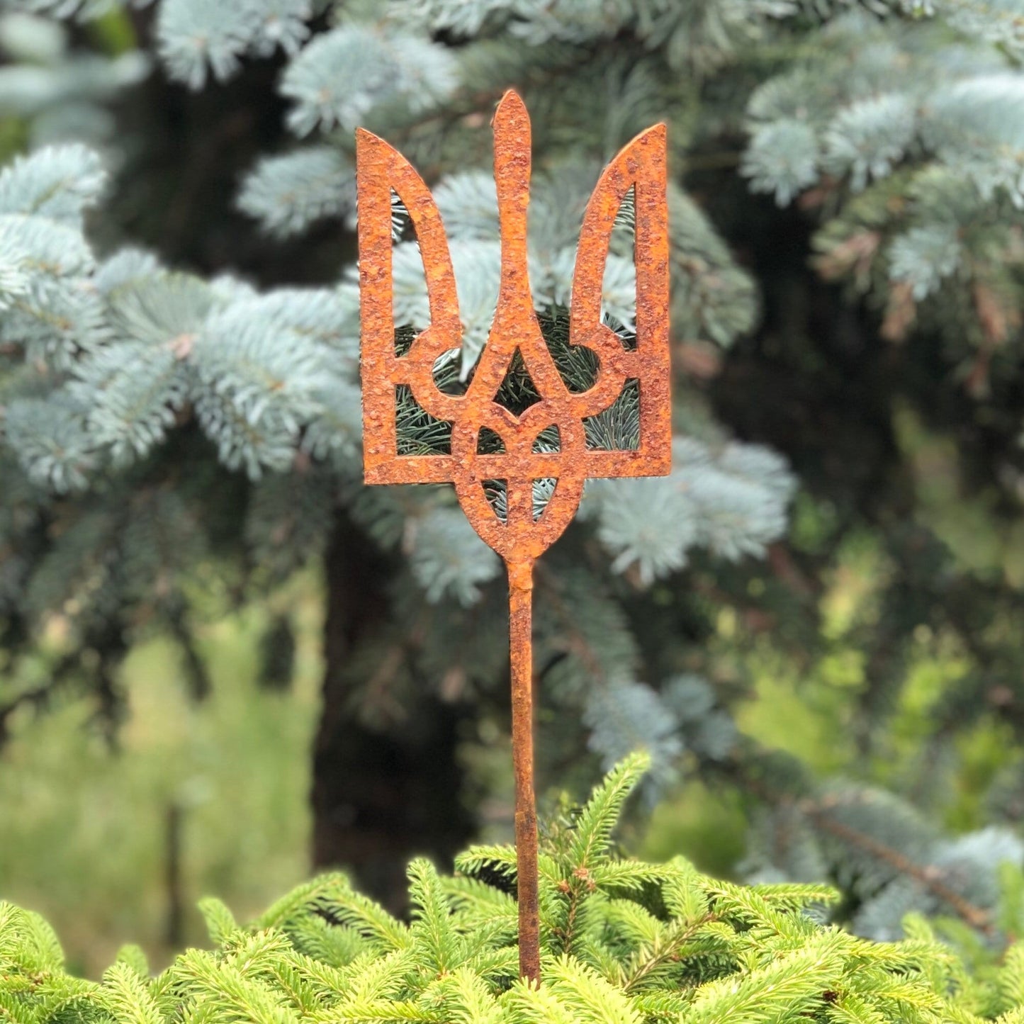 Ukrainian Rusty Tryzub, Metal garden stakes, Rusty garden finials, Metal garden decor, Stand with Ukraine, Ukrainian trident