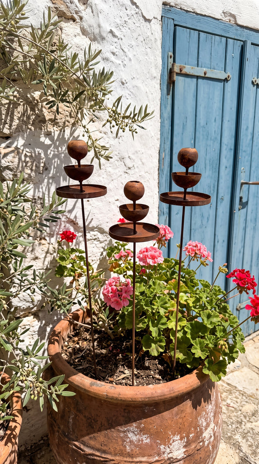 Metal Rain Catchers & Bee Cups: Butterfly Feeder, Water Station & Rusty Flower Garden Stakes