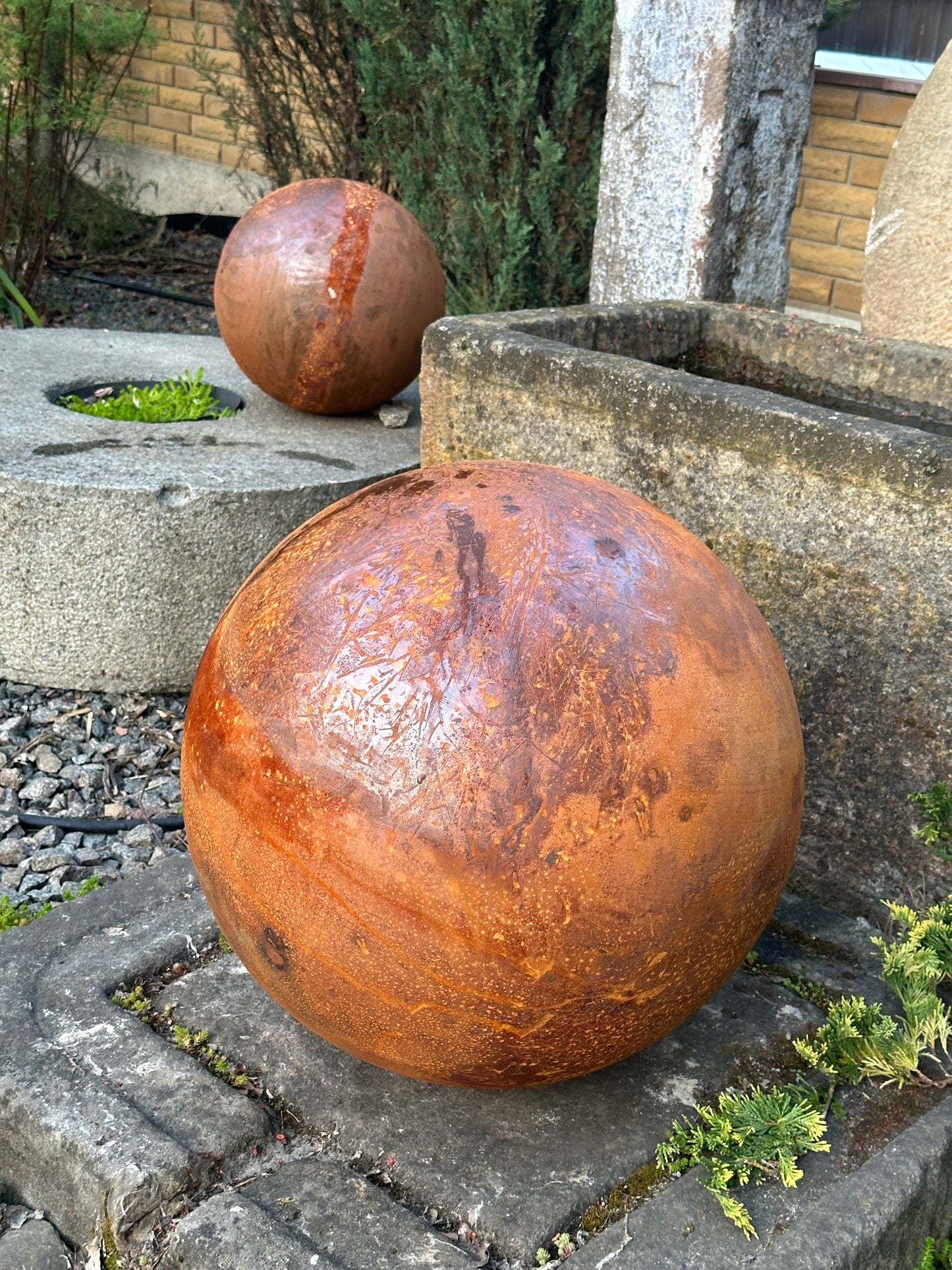 Big 20ʼʼ Rusty Metal Sphere Outdoor Garden Decor - Zen Garden Globe Sculpture