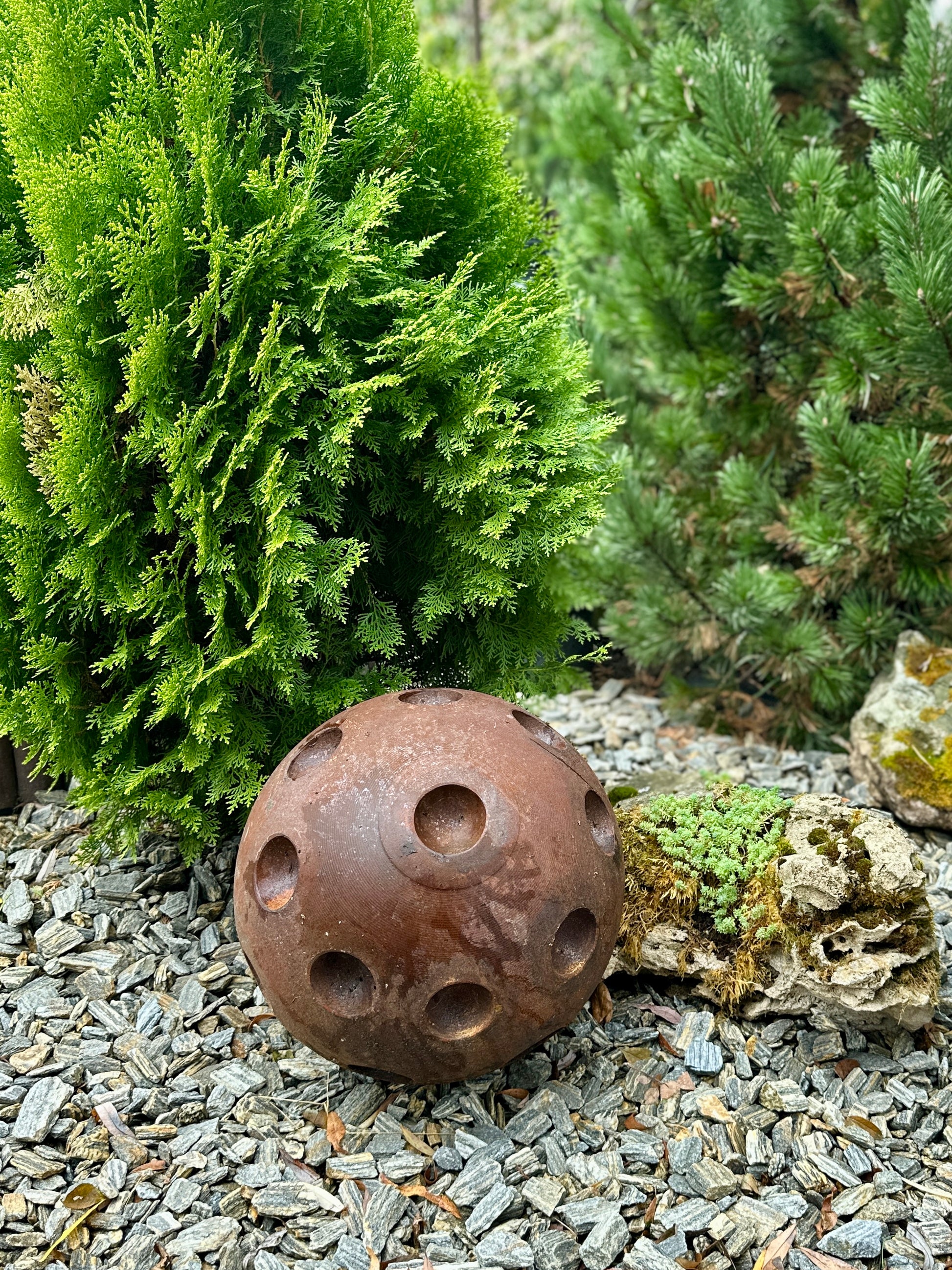 14” Rusty Metal Sphere Sculpture Modern Garden Decor Weathered Steel Ball Artistic Outdoor Ornament for Lawn Patio or Landscape Accent