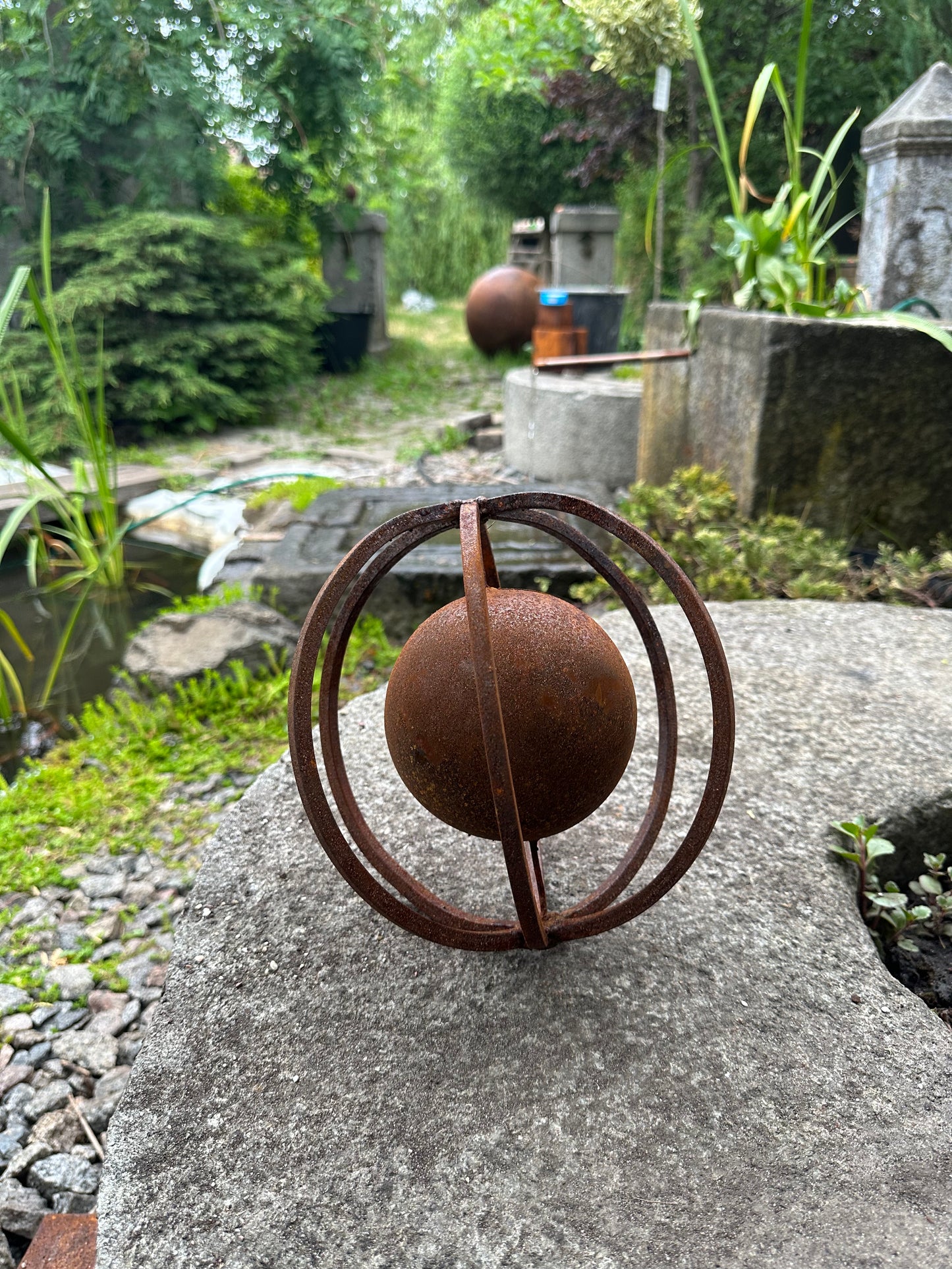 Rusty Metal Sphere Outdoor 8’’ Garden Decor - Give a Touch of Zen Art