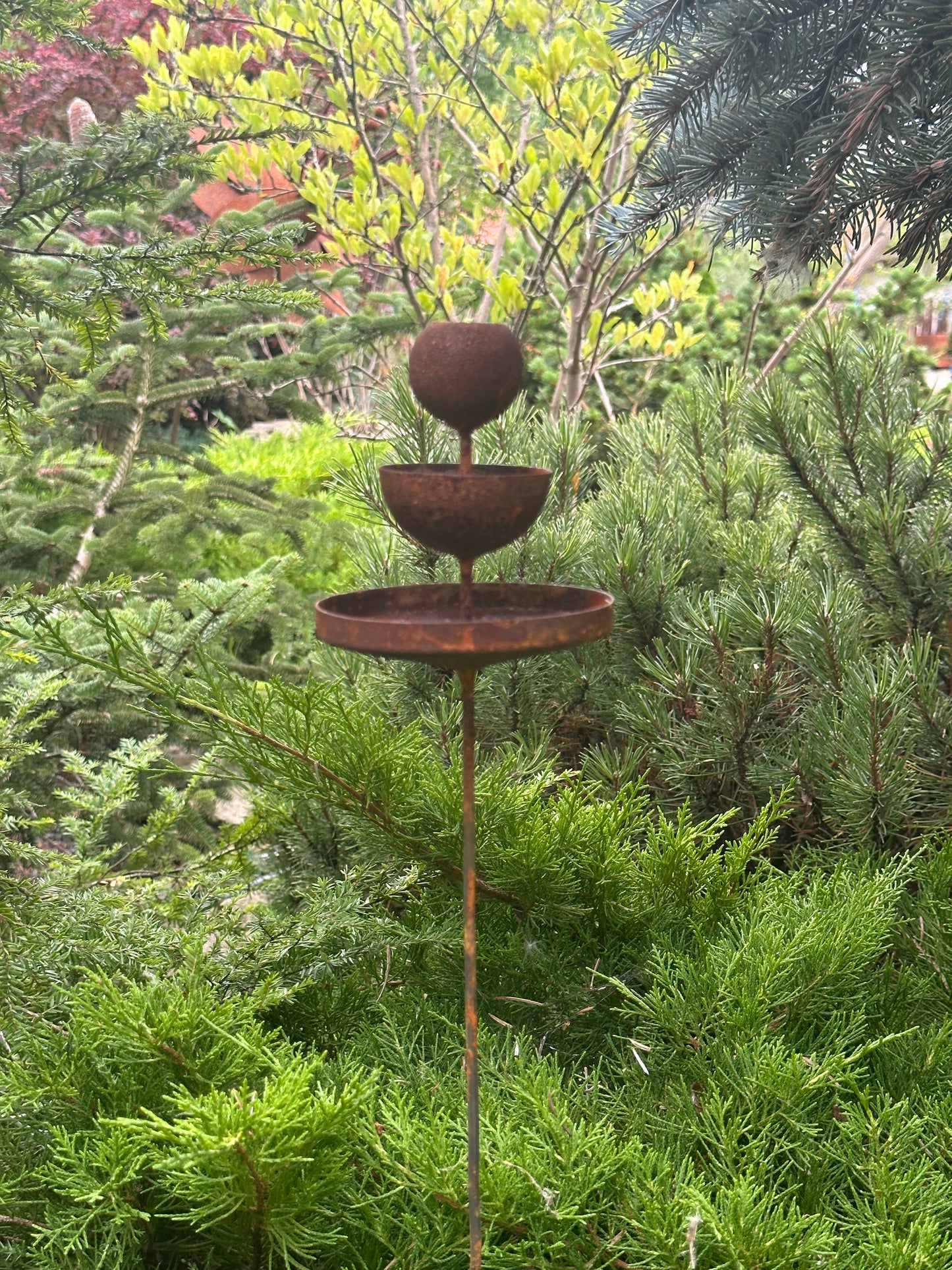 Rusty flower garden stakes, Metal rain catchers, Bird bath outdoor garden decor