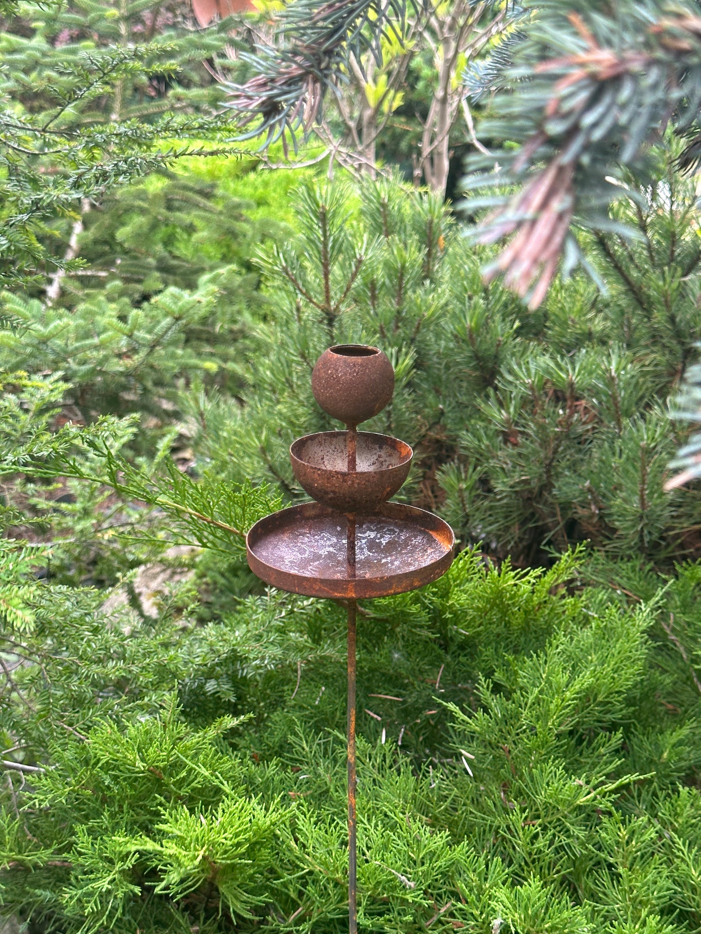 Rusty flower garden stakes, Metal rain catchers, Bird bath outdoor garden decor