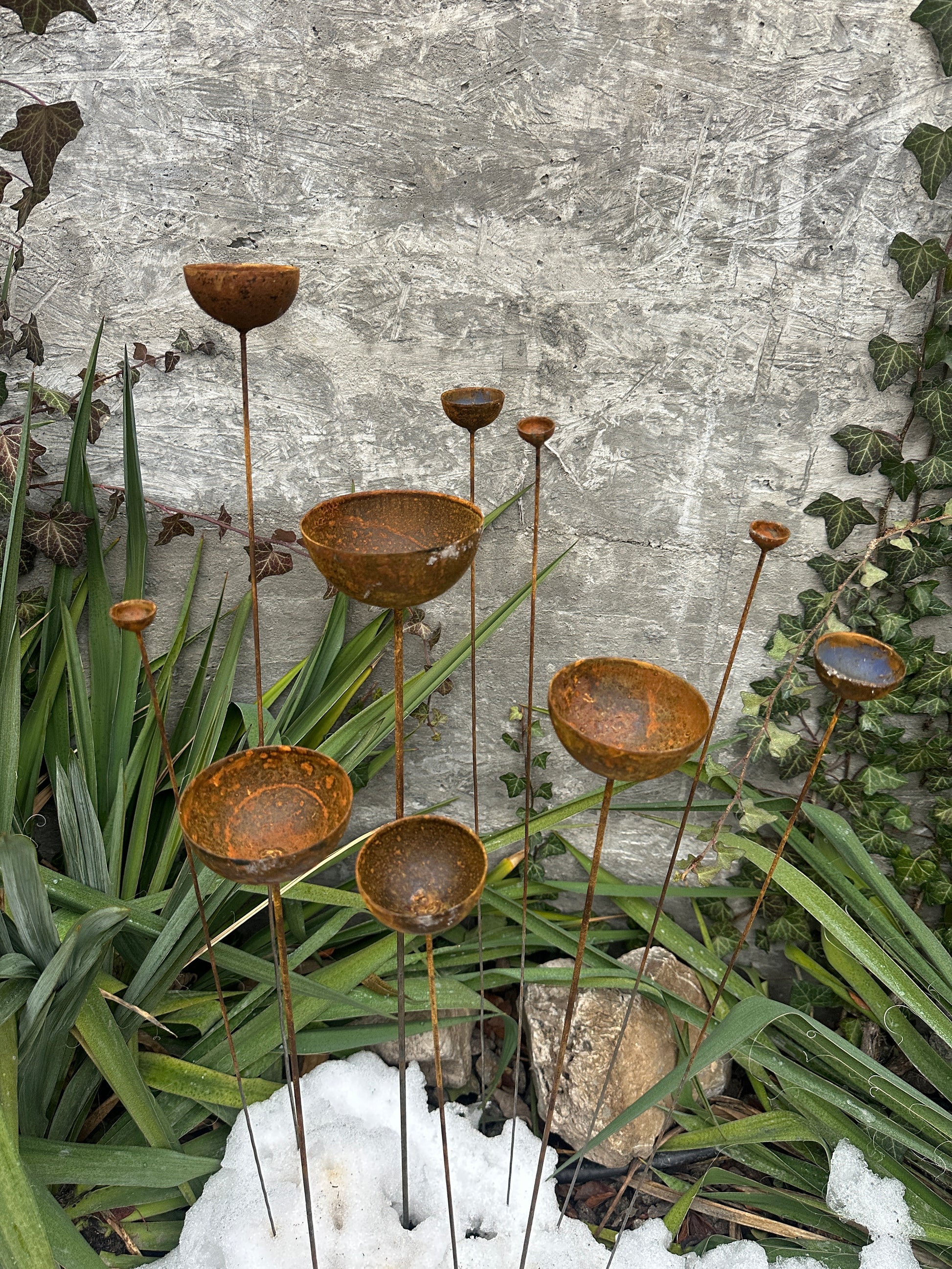 Rusty flower buds set of 10, Garden stakes garden decor, Metal garden decor, Metal sculpture, Outdoor metal decor, Rusty metal rain catchers