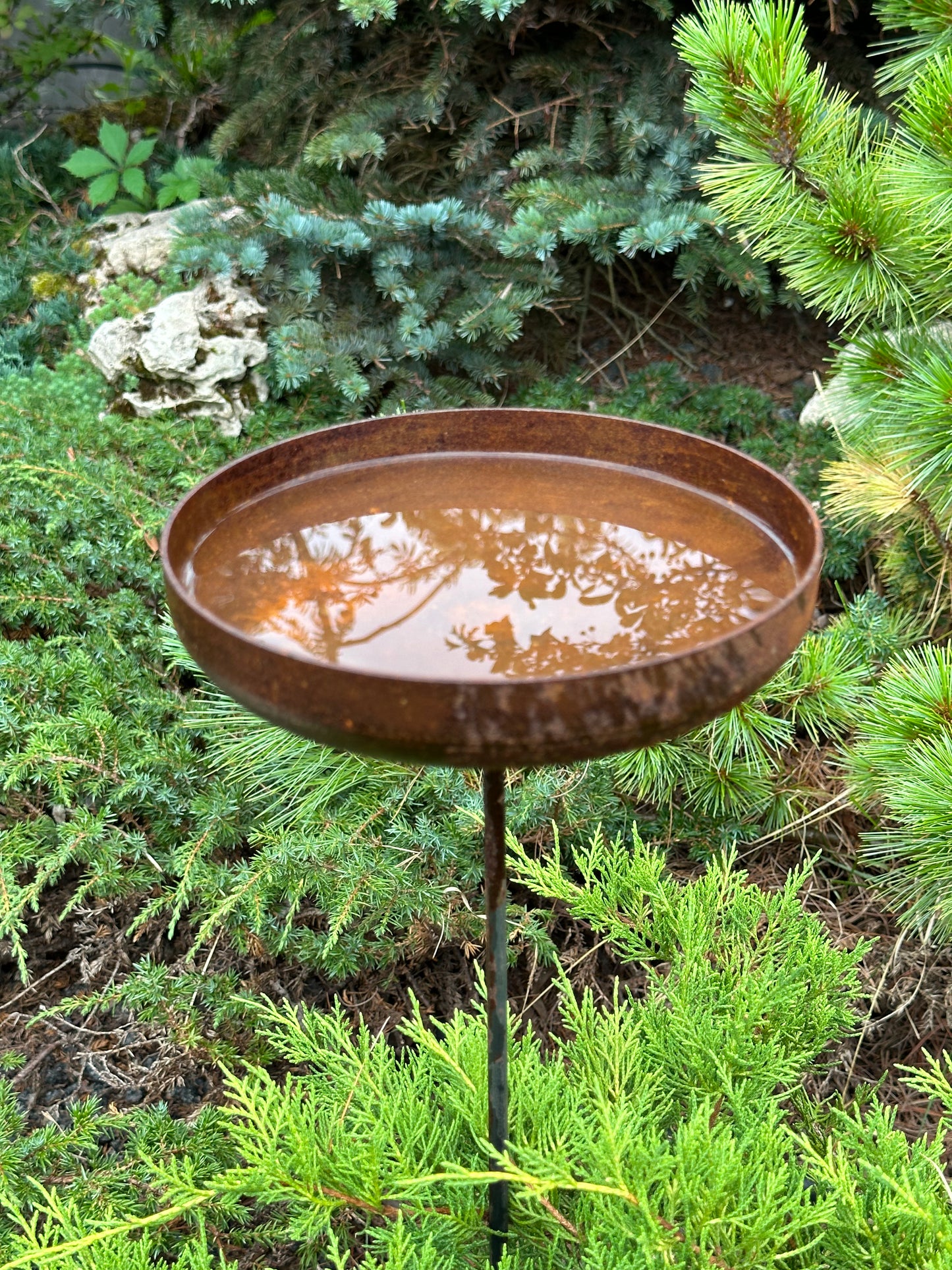 7” Rain catcher, Rusty metal flower garden stakes, Bird bath outdoor garden decor