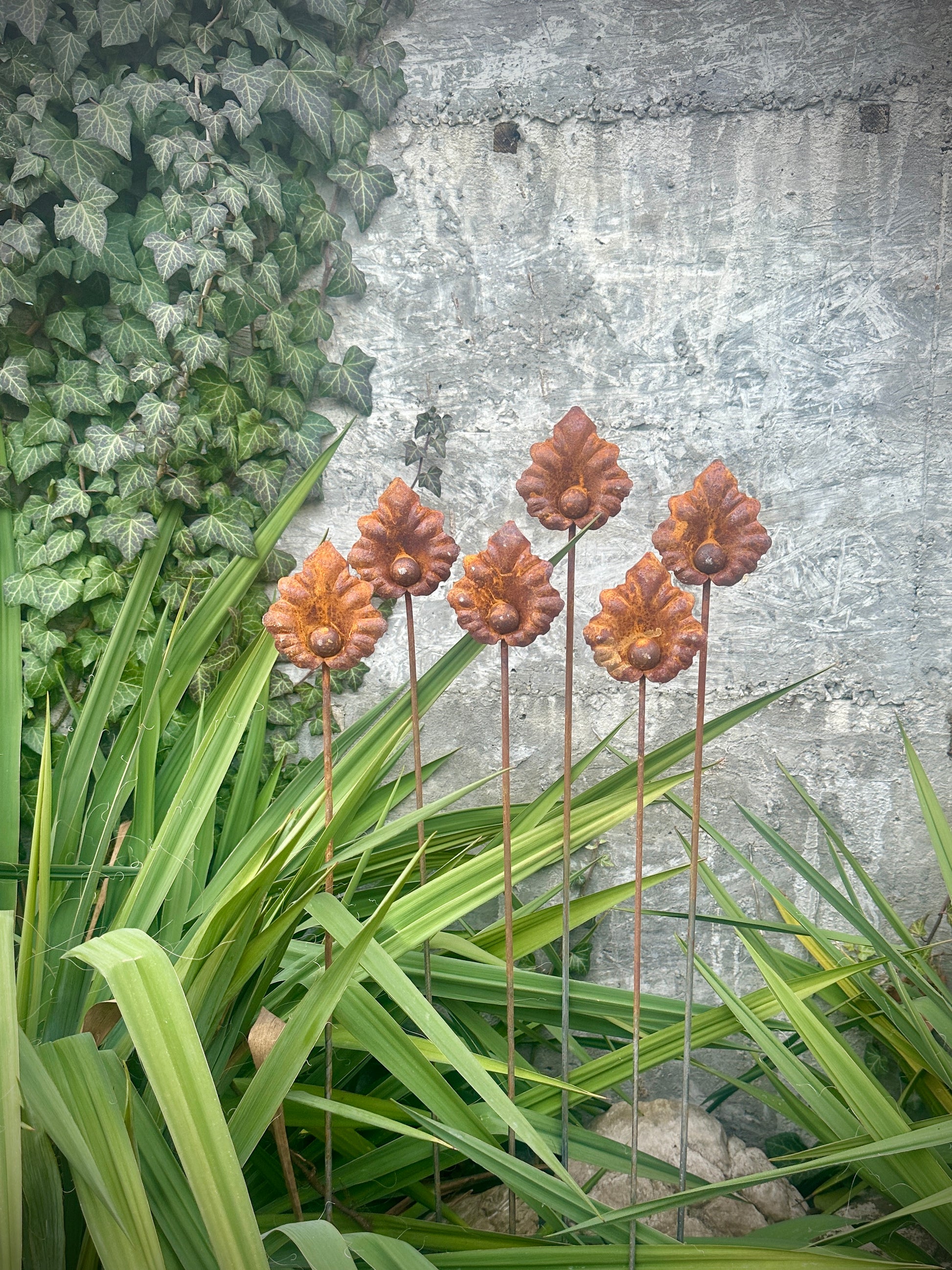 Rusty flowers set of 6, Metal flower garden stake, Metal garden decor