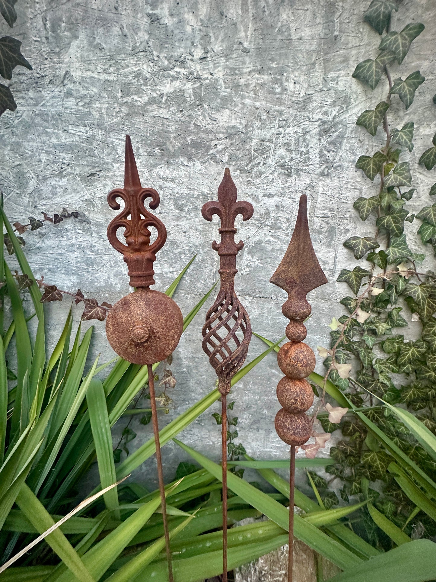 Rusty Garden Finial – Metal Garden Stakes, Rustic Yard Art, Flower Pot Decor, Garden Art, Unique Gift Idea