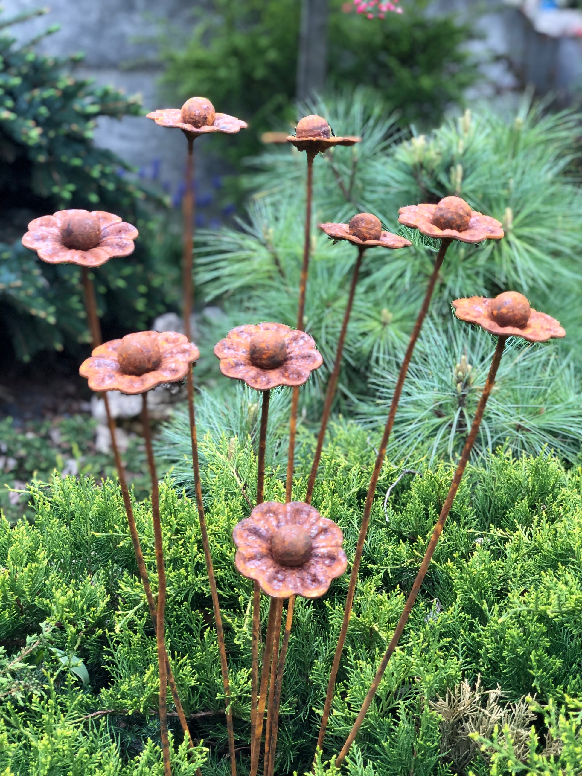 Rusty flowers set of 10, 10 Rusty flowers garden stakes, Metal garden decor, metal yard art, outdoor metal decor, Rusty metal garden decor