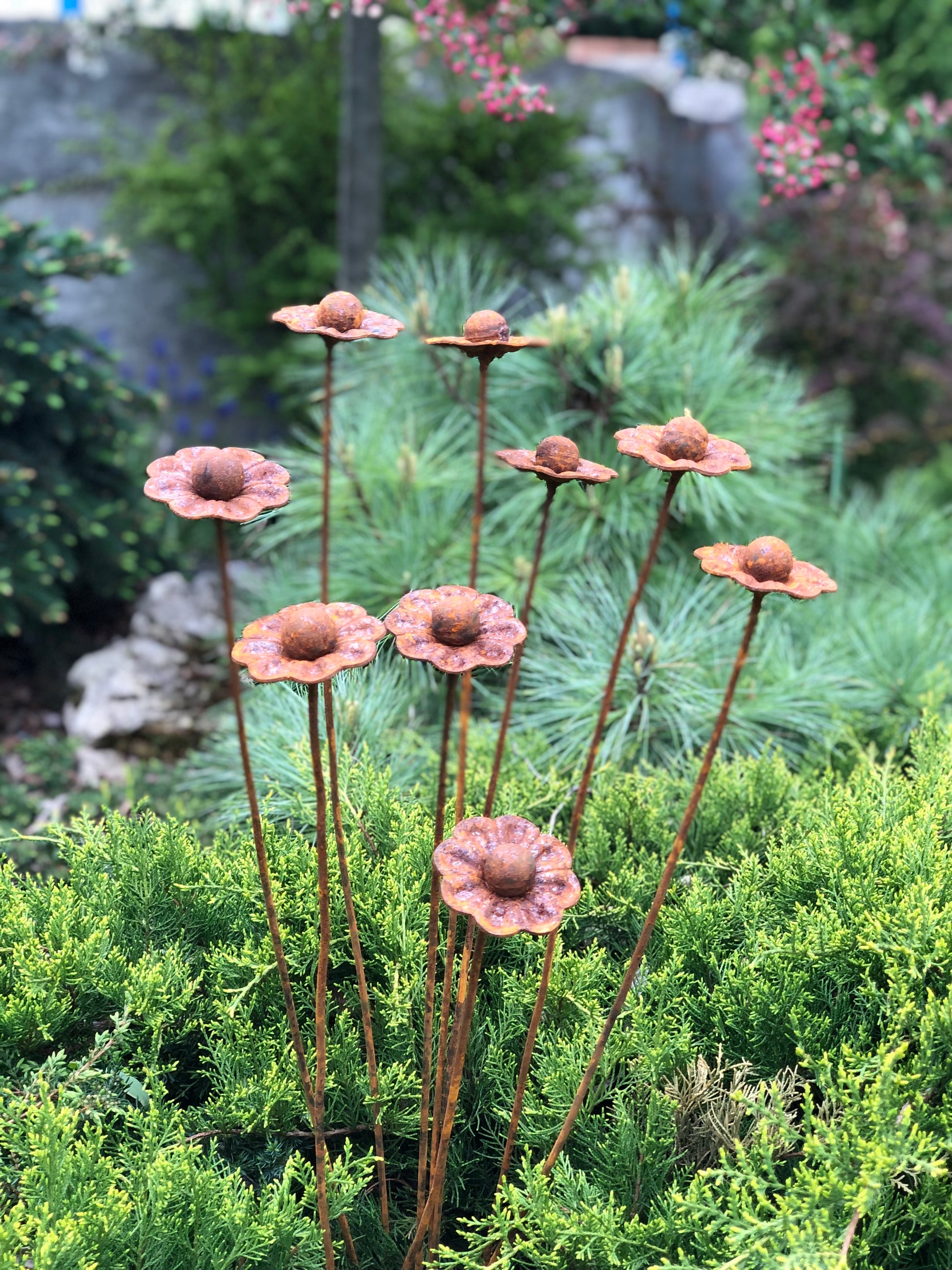 Rusty flowers set of 10, 10 Rusty flowers garden stakes, Metal garden decor, metal yard art, outdoor metal decor, Rusty metal garden decor