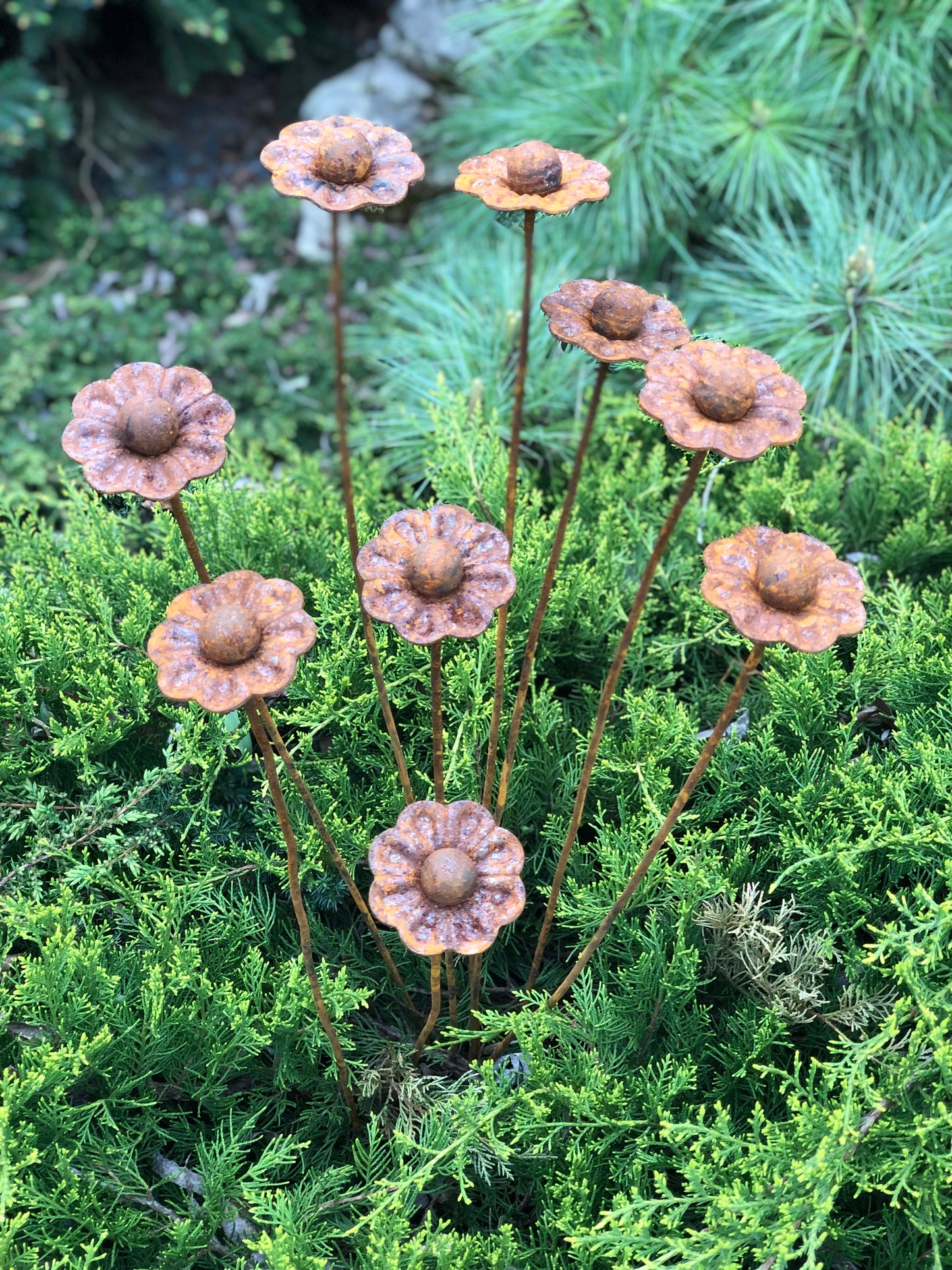 Rusty flowers set of 10, 10 Rusty flowers garden stakes, Metal garden decor, metal yard art, outdoor metal decor, Rusty metal garden decor