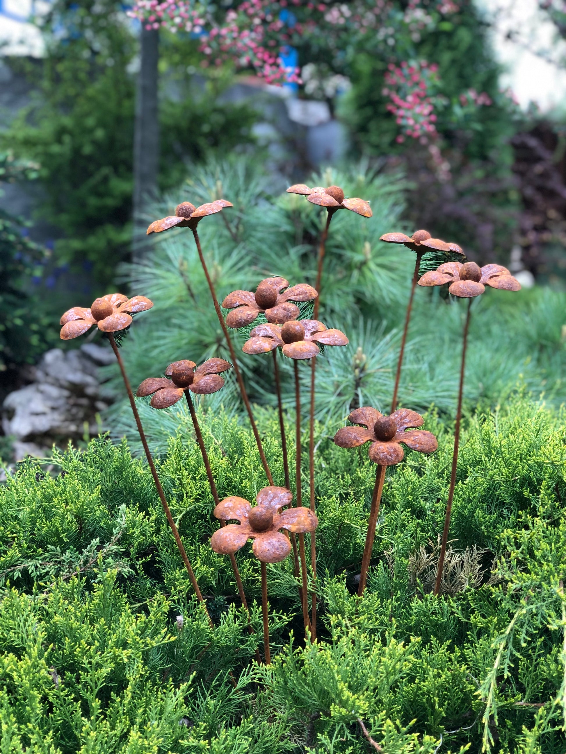 Rusty flowers set of 10, 10 Rusty flowers garden stakes, Metal garden decor, metal yard art, outdoor metal decor, Rusty metal garden decor