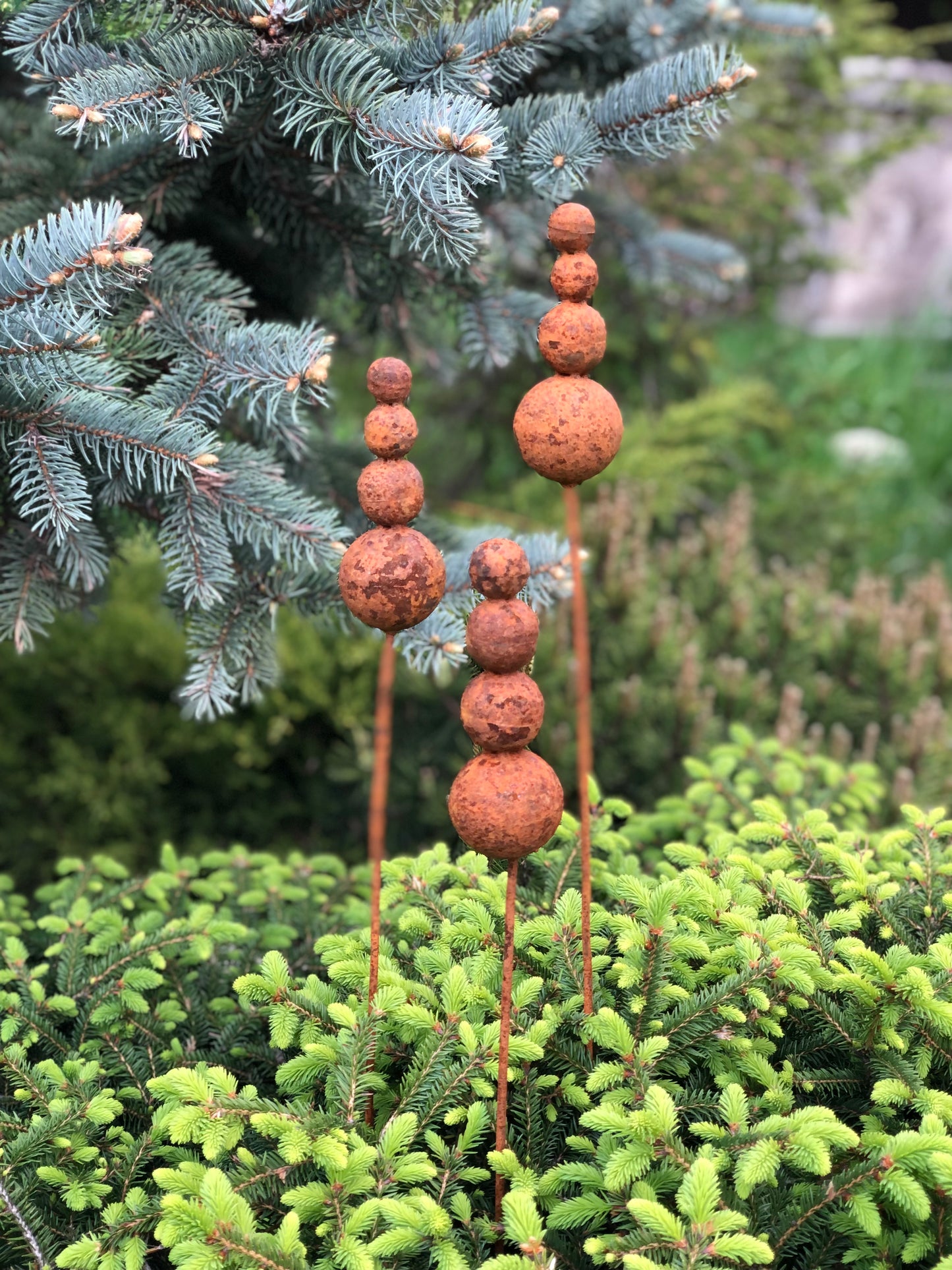 Rusty flowers set of 3, 3 Rusty flowers garden stakes, Metal garden decor, metal yard art, outdoor metal decor, Rusty metal garden decor