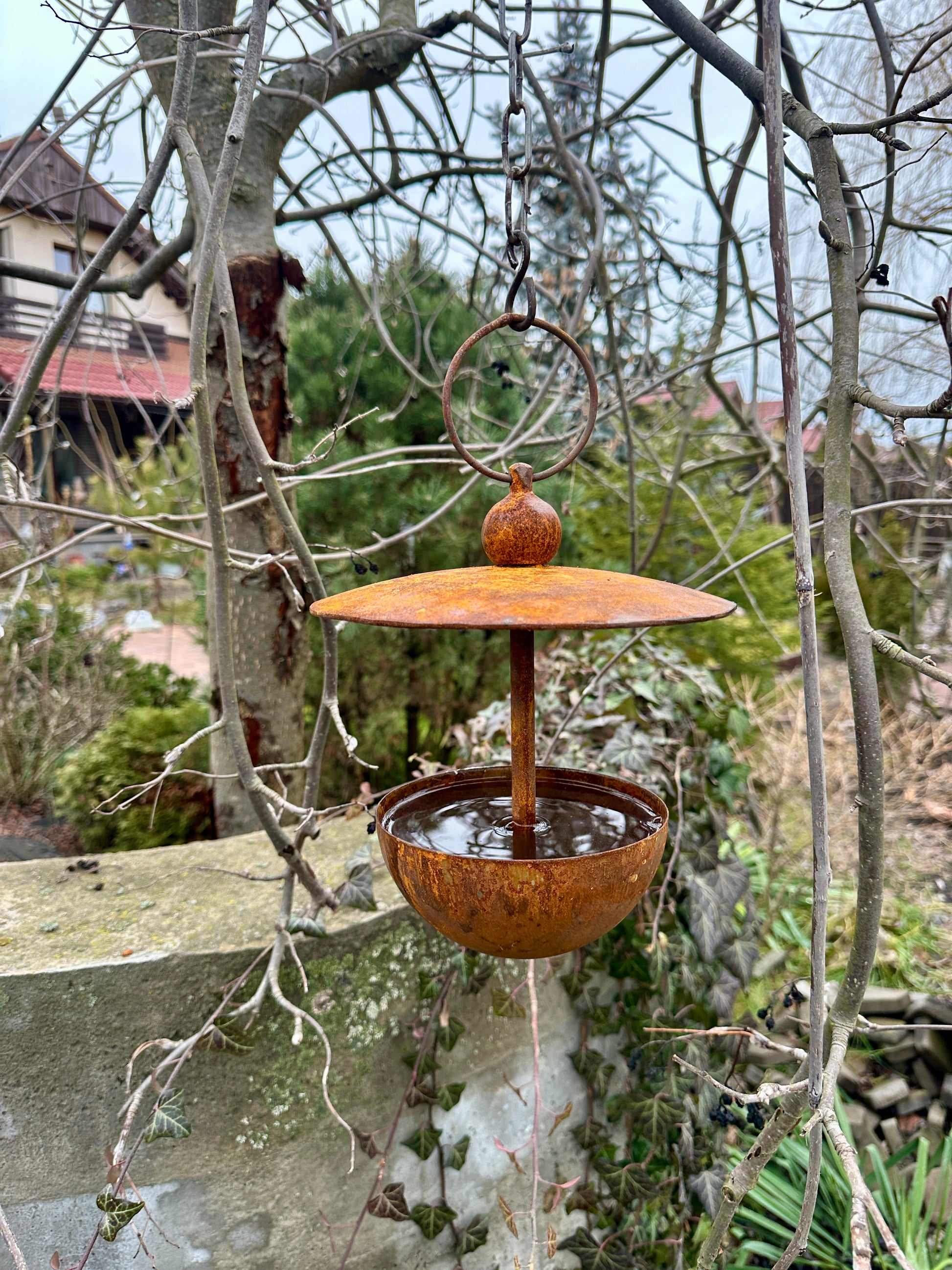 Rusty Bird Feeder, Garden Ornaments, Modern Rusty metal Bird Feeders, Bird Snack Bowl, Outdoor Garden Decor, Metal Bird seedbed, Bird Perch