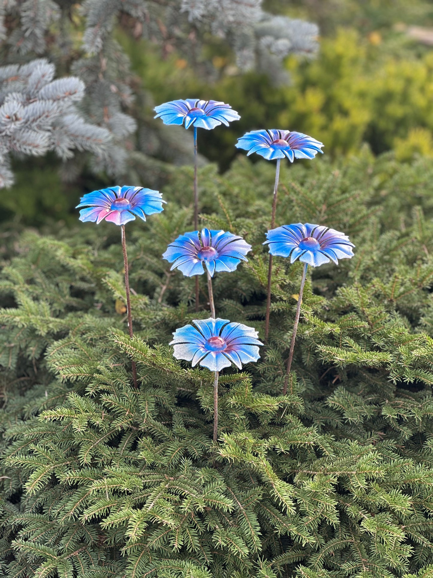 Six Elegant handmade blue metal flowers garden stakes outdoor decor -  Perfect for Outdoor Decor