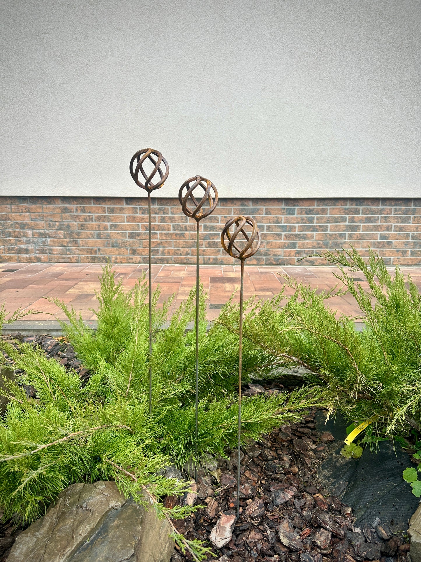 Garden & Yard Sculpture, Garden Stakes, Rusty Metal Garden Outdoor Decor, Decorative Garden Stakes