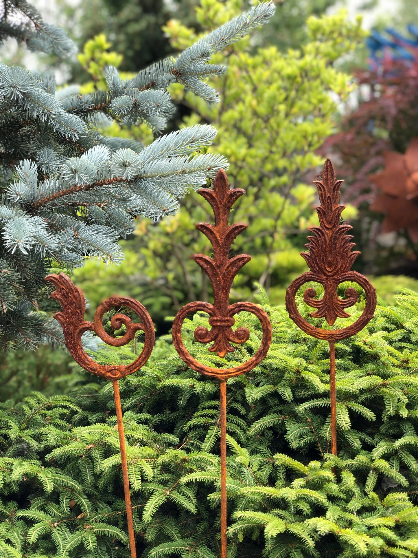 Rusty Metal garden stakes, Rusty garden finial, Metal garden decor, metal yard art, outdoor metal decor, Rusty metal garden decor