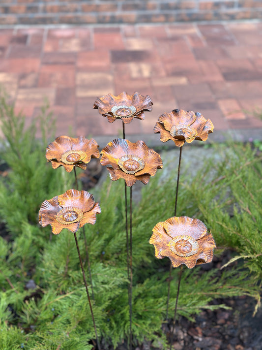 Rusty flowers set of 6, Poppy flowers garden stakes, Metal garden decor, metal yard art, outdoor metal decor, Rusty metal garden decor