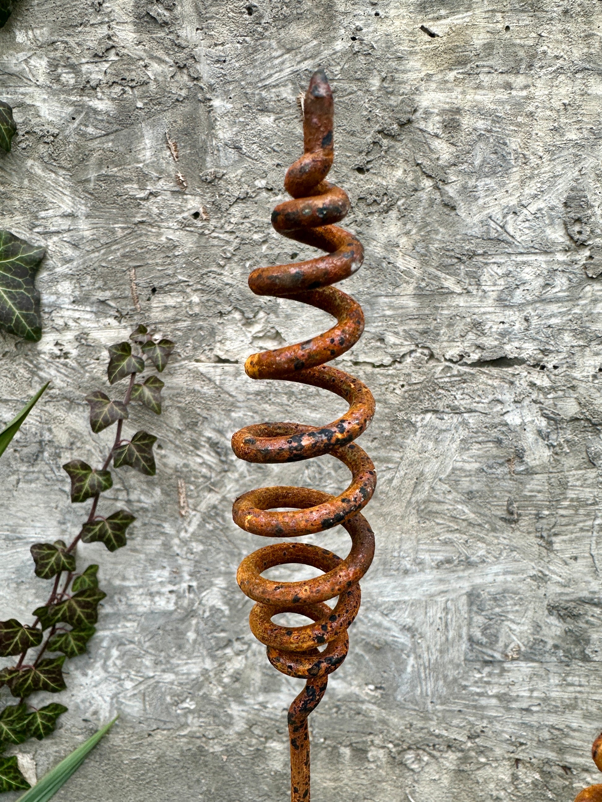 Rusty flowers set of 6, Flowers garden decor, Metal garden decor, metal yard art, outdoor metal decor, Rusty metal garden decor