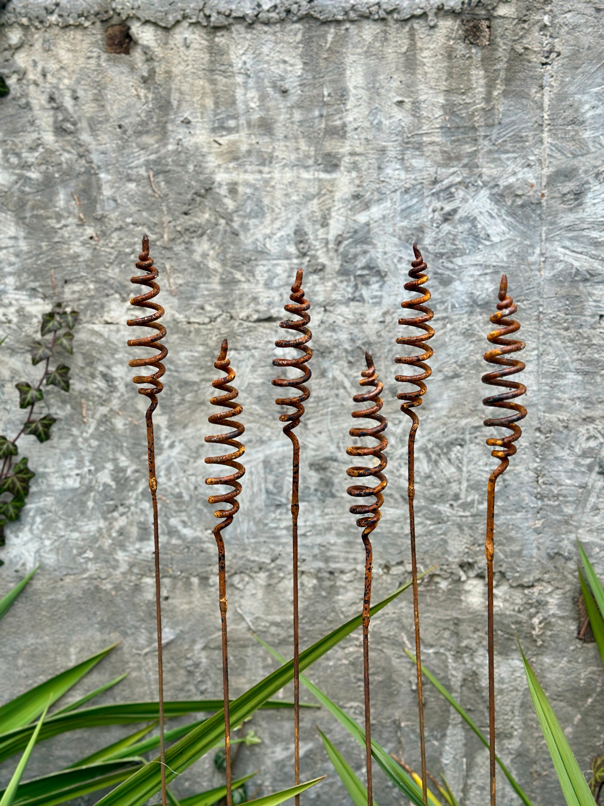Rusty flowers set of 6, Flowers garden decor, Metal garden decor, metal yard art, outdoor metal decor, Rusty metal garden decor