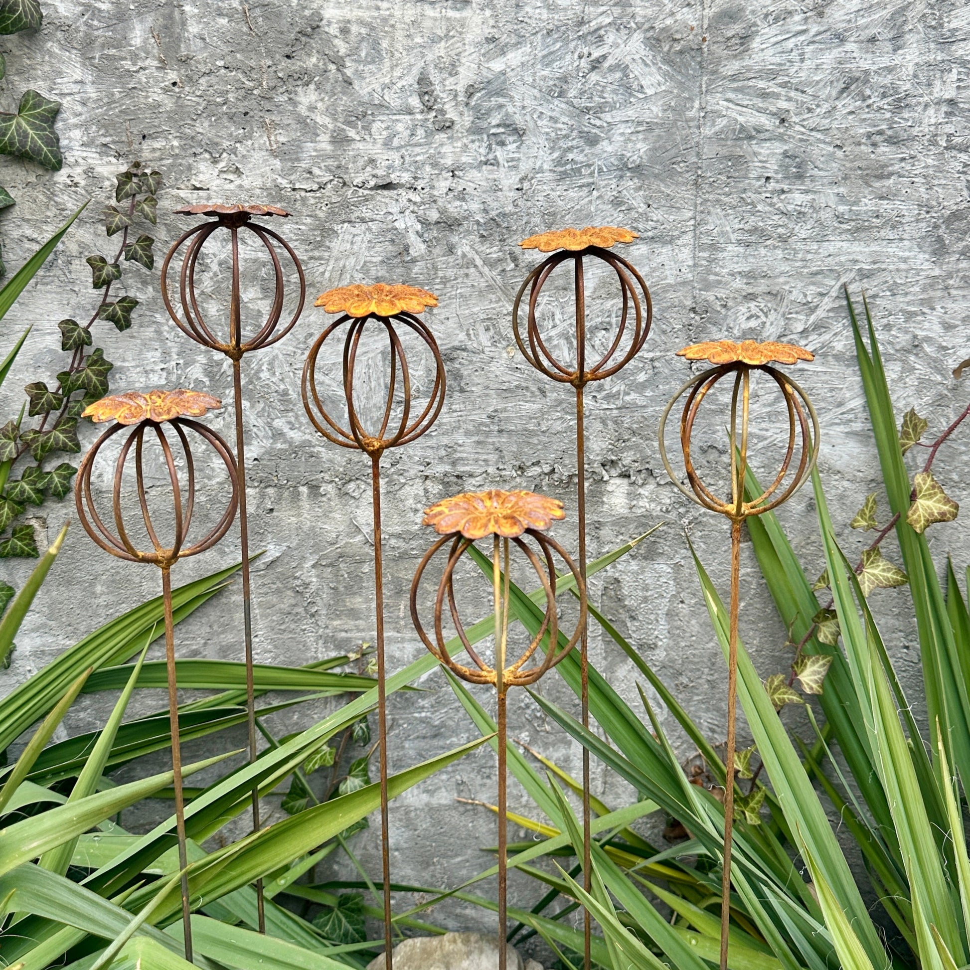 Rusty Flowers Set of 6, Poppy Seed Head Garden Decor, Metal Garden Art, Metal Yard Ornaments, Outdoor Metal Decor, Rustic Metal Sculpture 