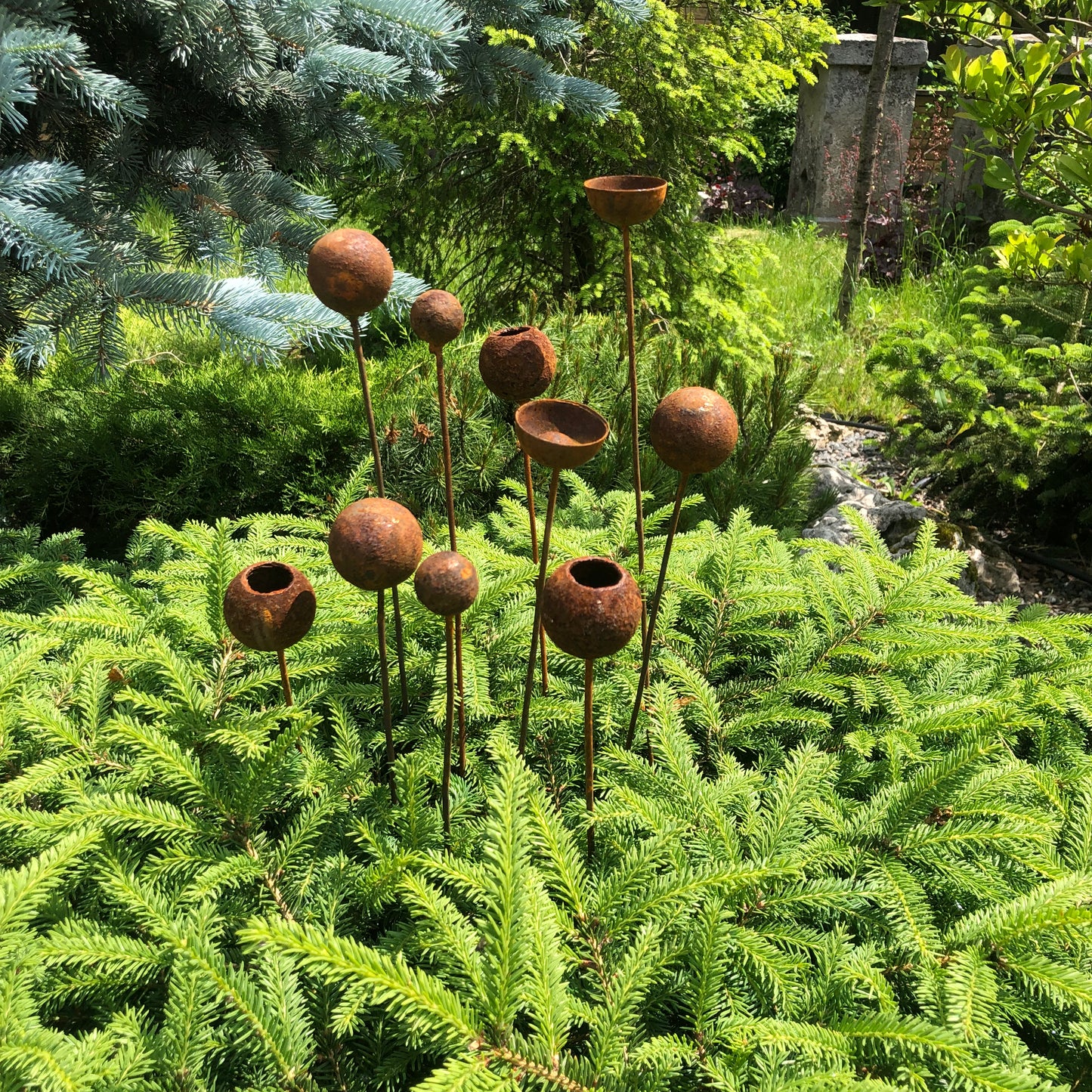 Rusty flowers set of 10, Flowers garden decor, Metal rain catchers, metal yard art, outdoor metal decor, Rusty metal garden decor