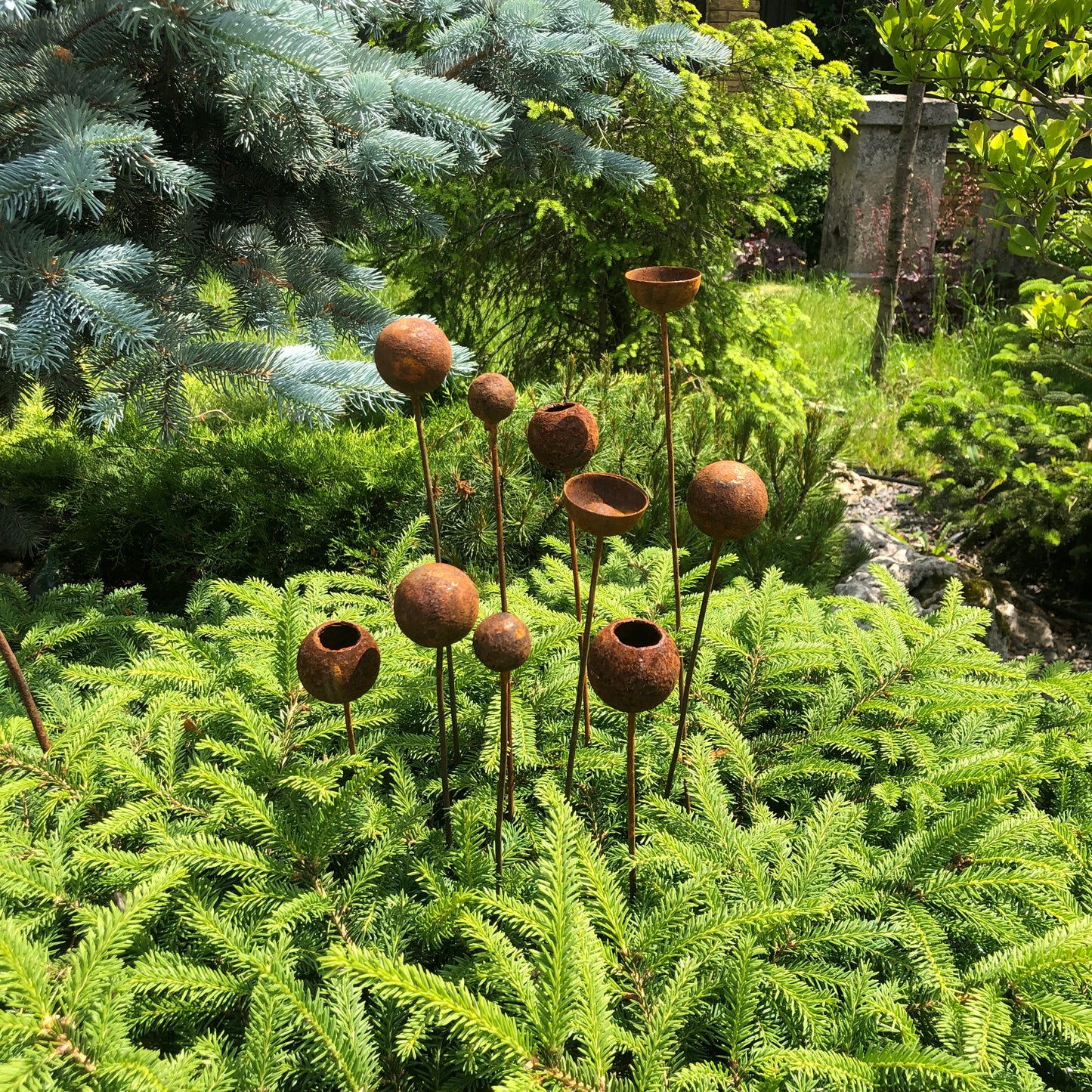 Rusty flowers set of 10, Flowers garden decor, Metal rain catchers, metal yard art, outdoor metal decor, Rusty metal garden decor