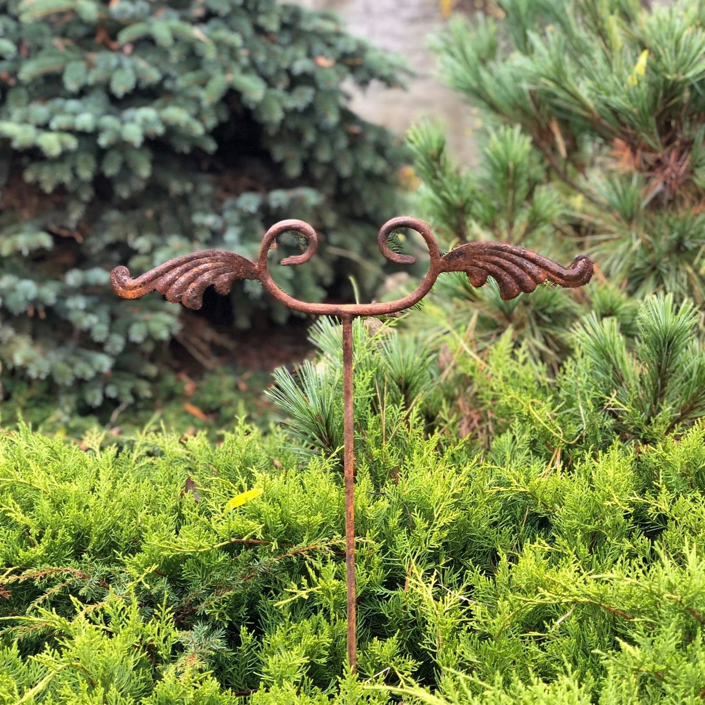 Rusty Metal garden stakes, Rusty garden finial, Metal garden decor, metal yard art, outdoor metal decor, Rusty metal garden decor