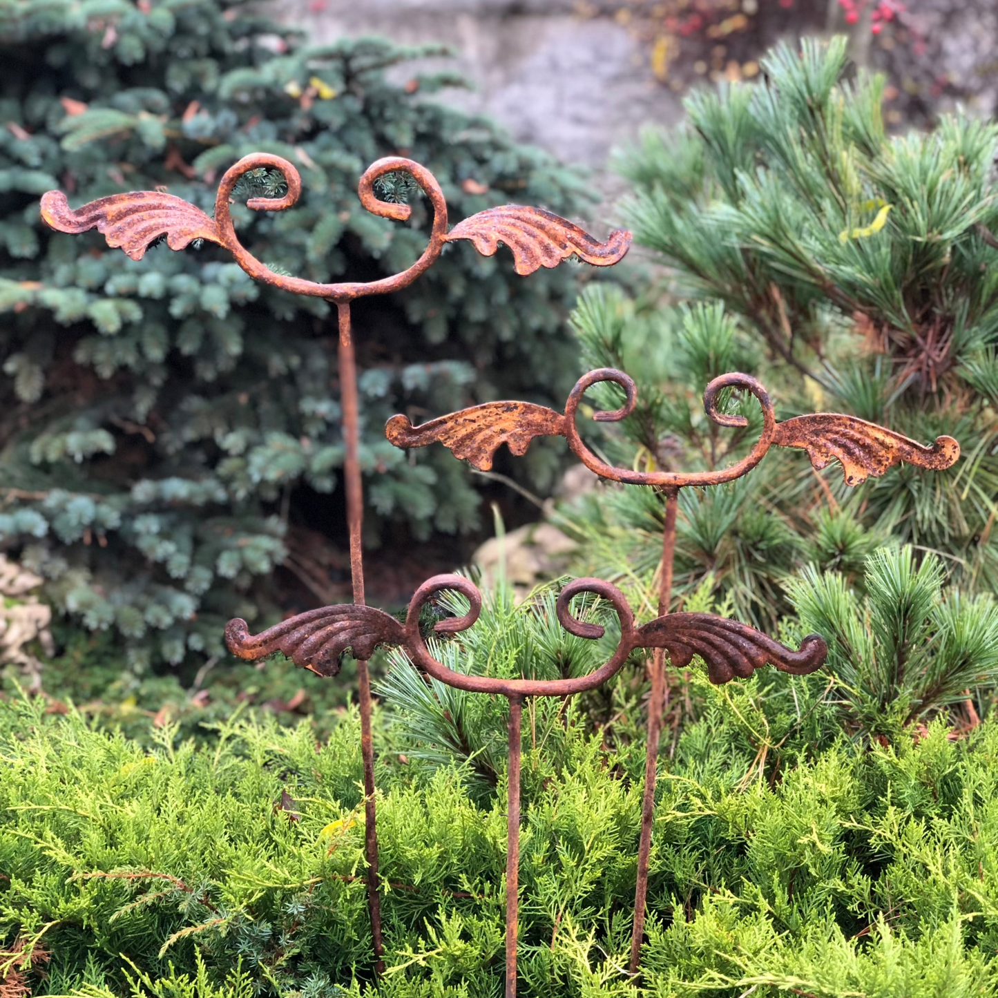 Rusty Metal garden stakes, Rusty garden finial, Metal garden decor, metal yard art, outdoor metal decor, Rusty metal garden decor