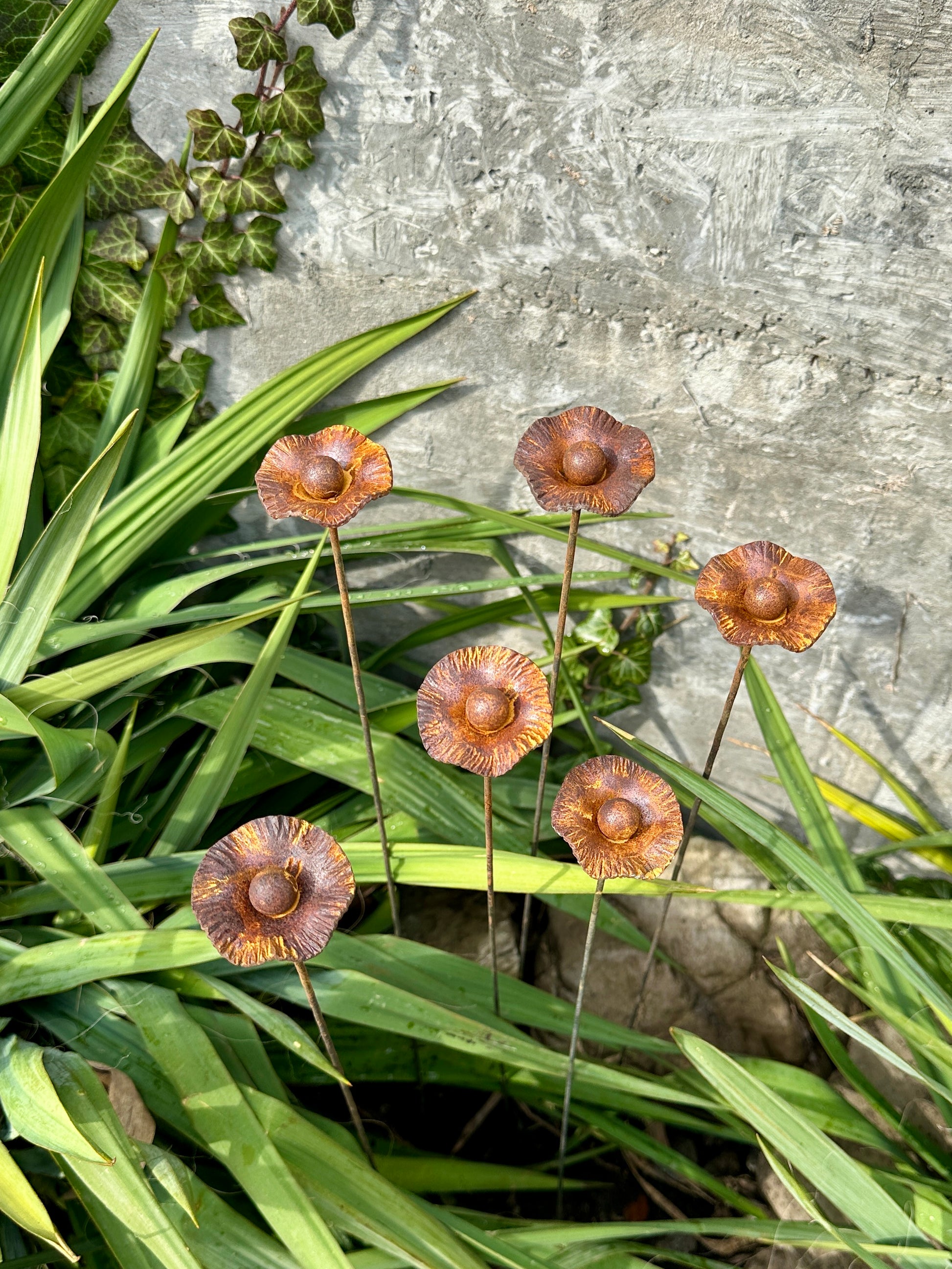 Rusty flowers set of 6, Poppy flowers garden stakes, Metal garden dмecor, metal yard art, outdoor metal decor, Rusty metal garden decor