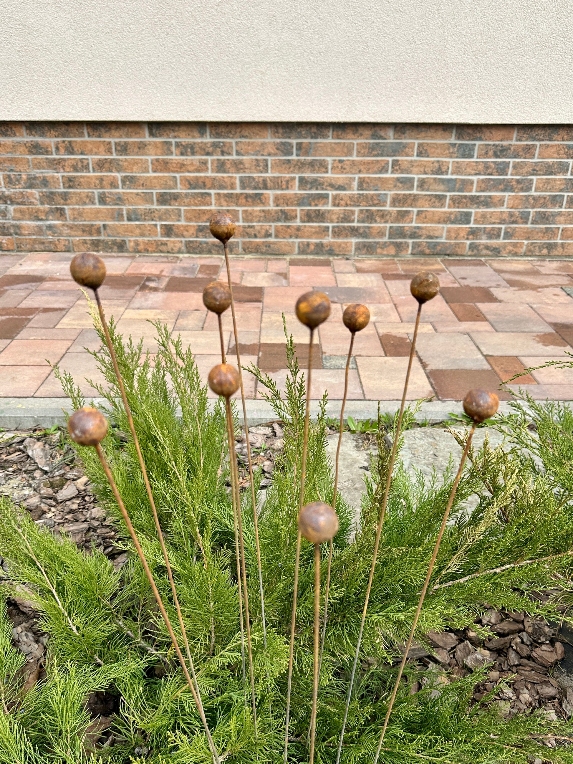 Rusty flowers set of 10, Metal Flower garden decor, Metal garden decor, metal yard art, outdoor metal decor, Rusty metal garden decor