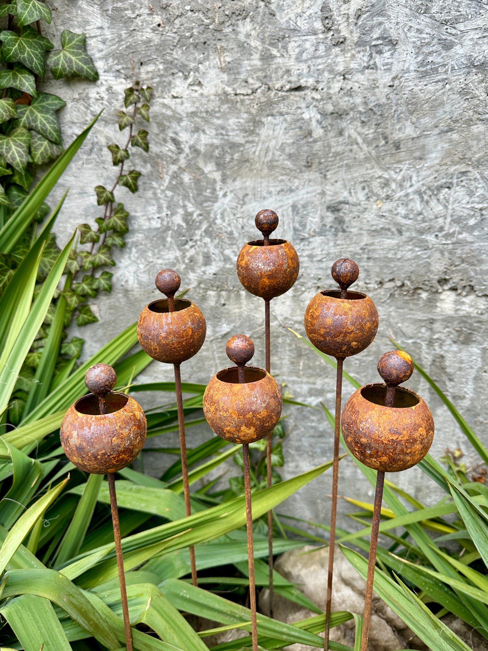 Rusty Flowers Set of 6, Flowers Garden Decor, Metal Rain Catchers, Metal Yard Art, Outdoor Metal Decor, Rustic Metal Garden Sculpture