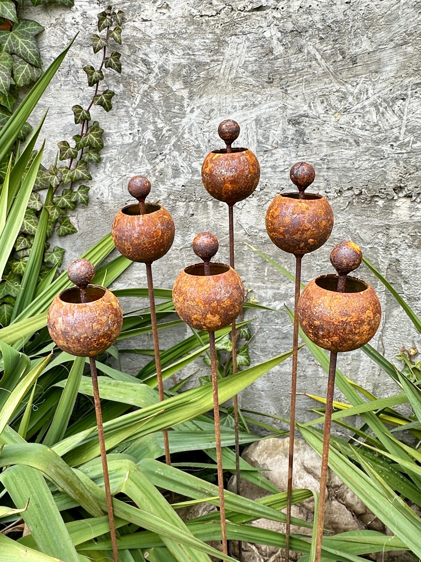 Rusty Flowers Set of 6, Flowers Garden Decor, Metal Rain Catchers, Metal Yard Art, Outdoor Metal Decor, Rustic Metal Garden Sculpture