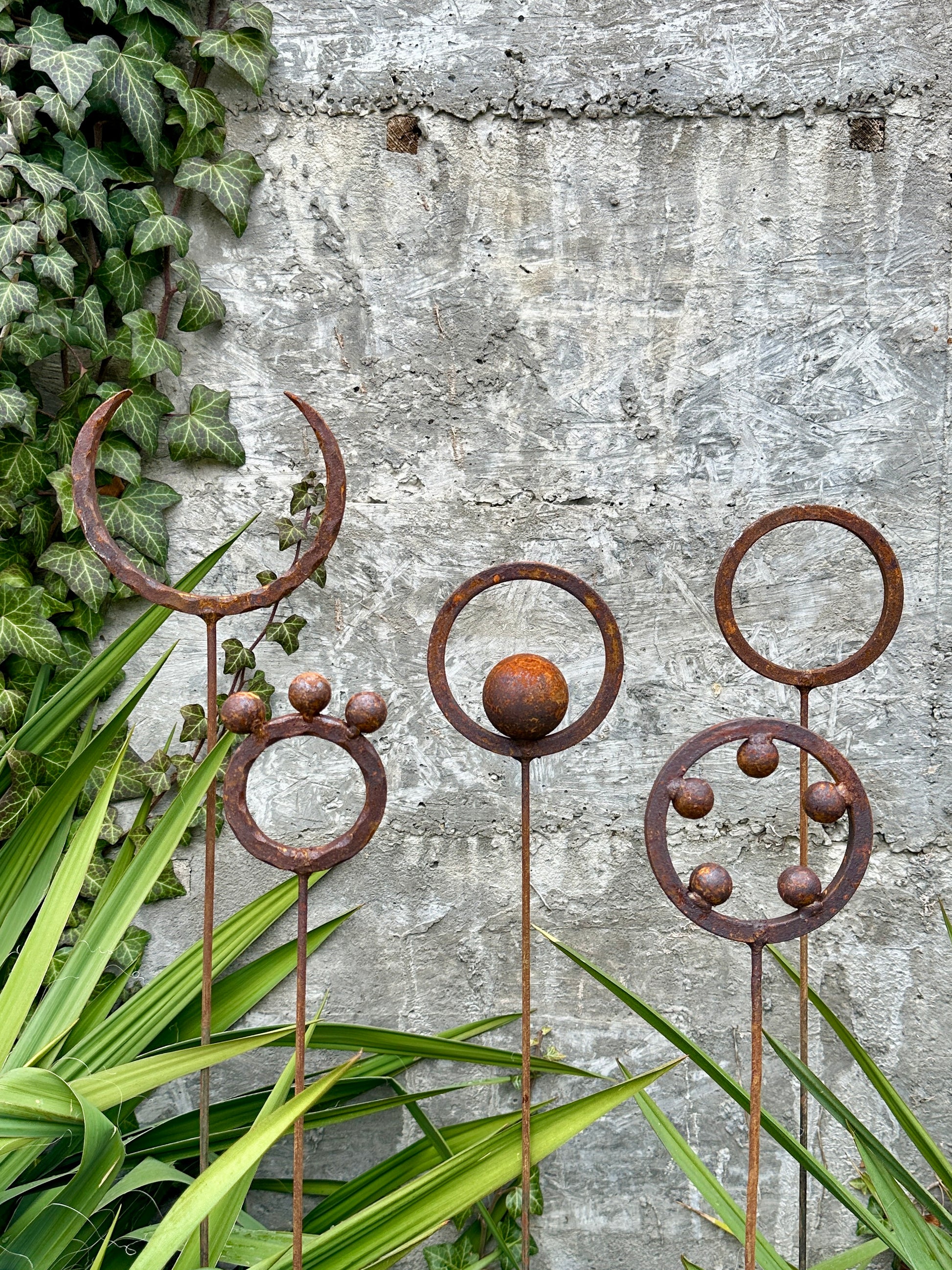 Rusty Finials Set of 5, Garden Stakes, Metal Garden Decor, Metal Yard Art, Outdoor Metal Decor, Rustic Metal Rings Garden Sculpture